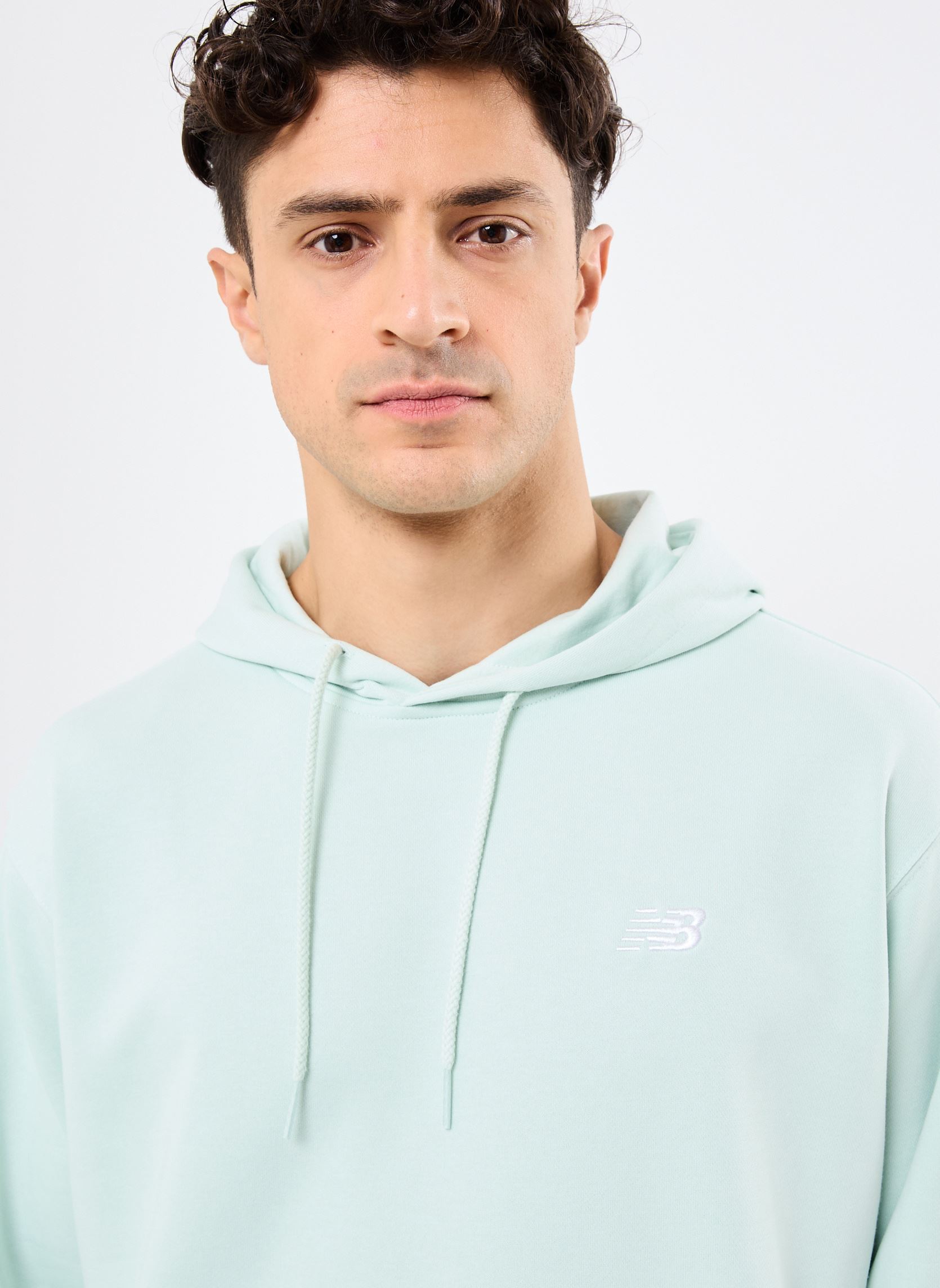 Sweats à capuche Sport Essentials French Terry Hoodie homme vert New Balance Sweats à capuche Sport Essentials French Terry Hoodie homme vert CLAY ASH