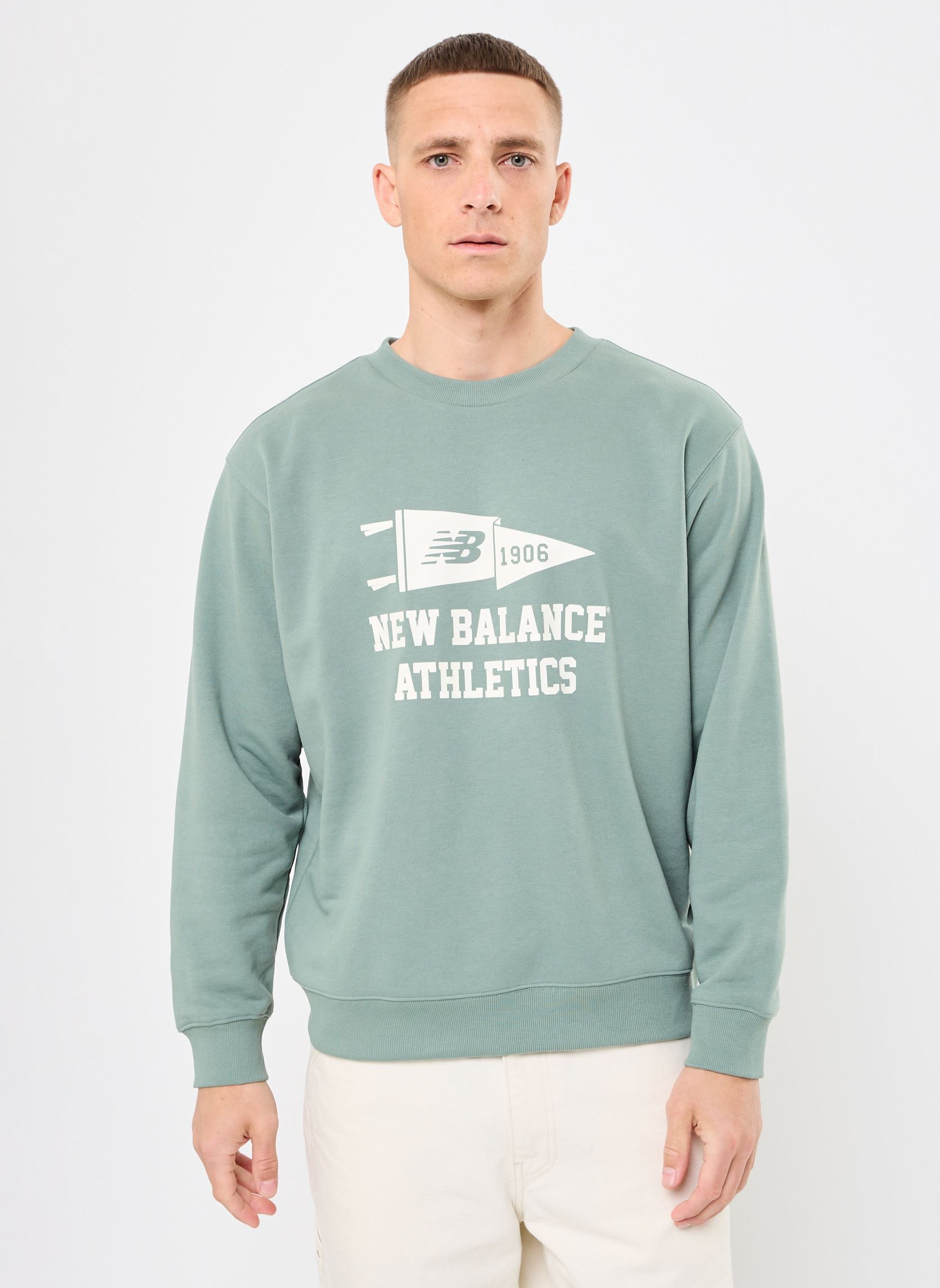 Vêtements New Balance Varsity Pennant Crew pour Accessoires
