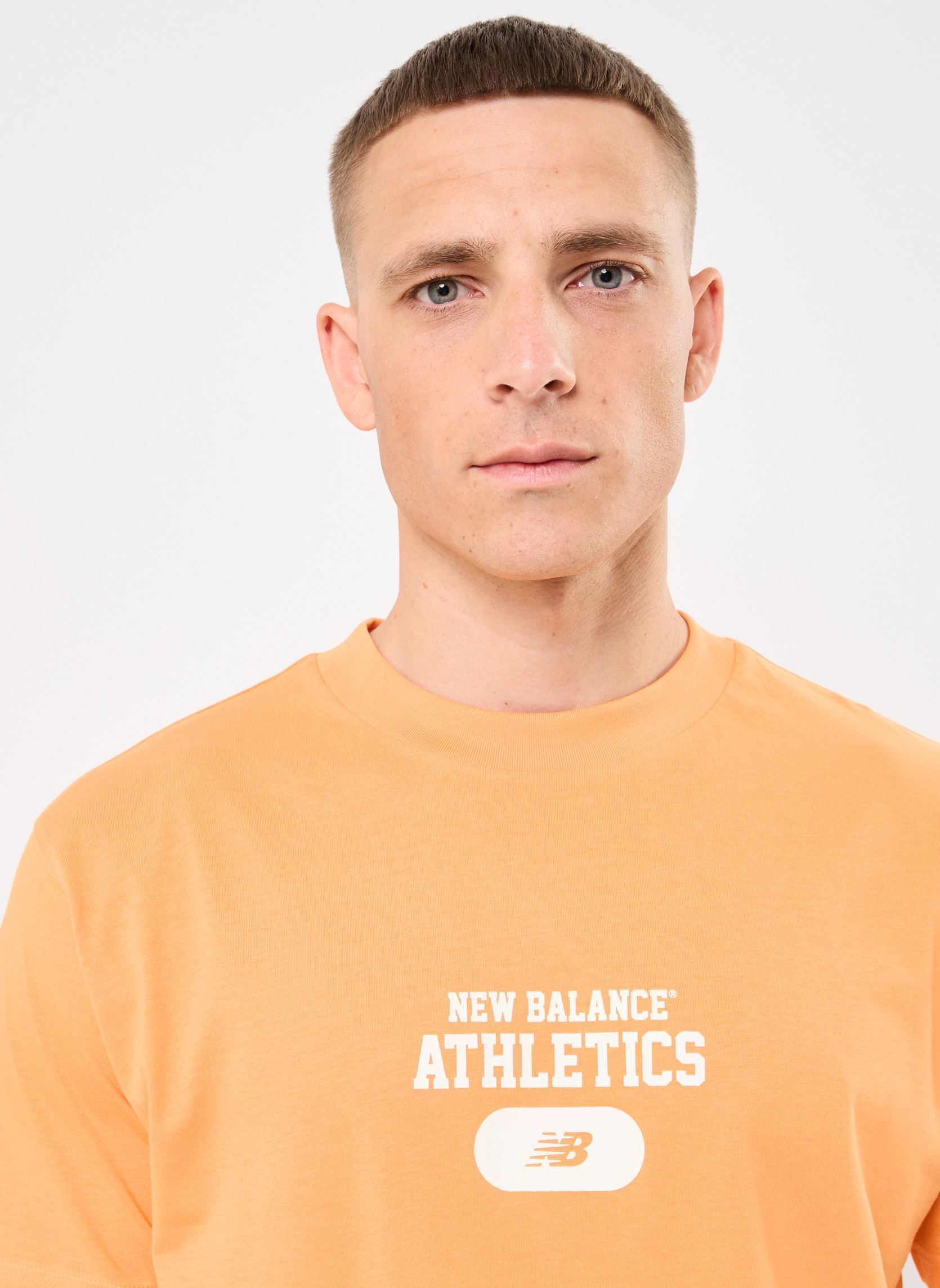 Tee-shirts manches courtes Heritage Graphic T-Shirt homme orange New Balance Tee-shirts manches courtes Heritage Graphic T-Shirt homme orange Sizzle