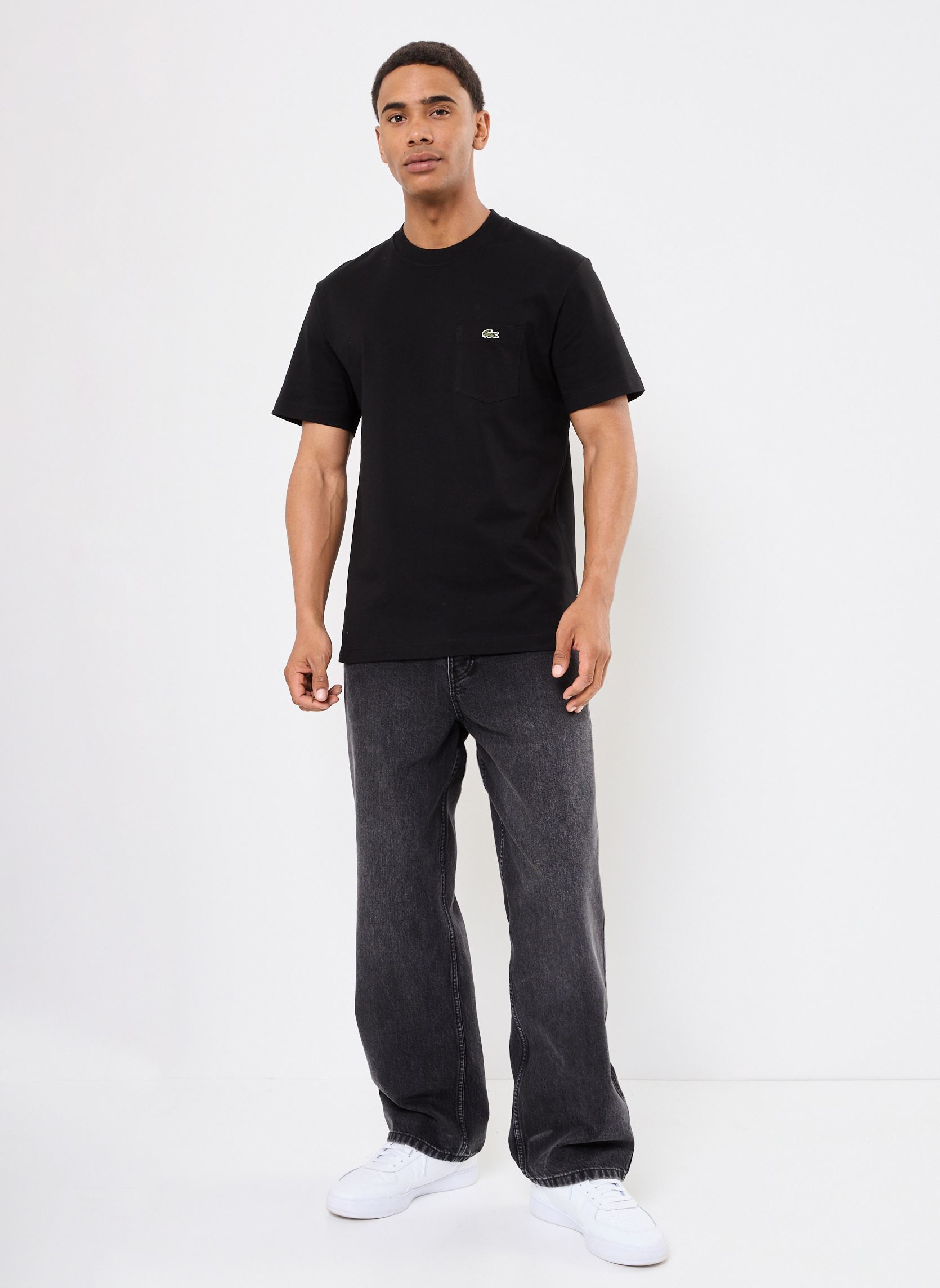 Kurzarm-T-Shirts Tee-shirt Lacoste TH2827 herren schwarz Lacoste Kurzarm-T-Shirts Tee-shirt Lacoste TH2827 herren schwarz NOIR