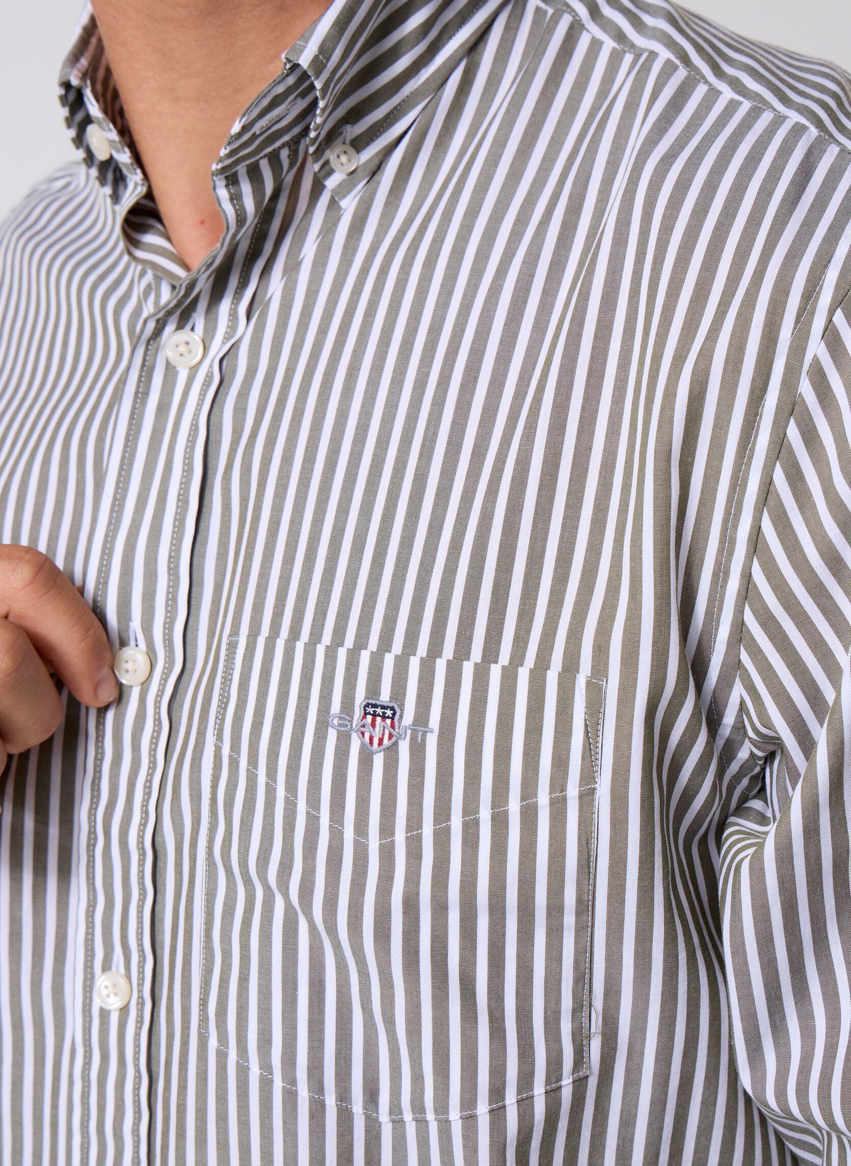 Hemden Reg Classic Poplin Stripe Shirt heren groen GANT Hemden Reg Classic Poplin Stripe Shirt heren groen MOSS GREEN