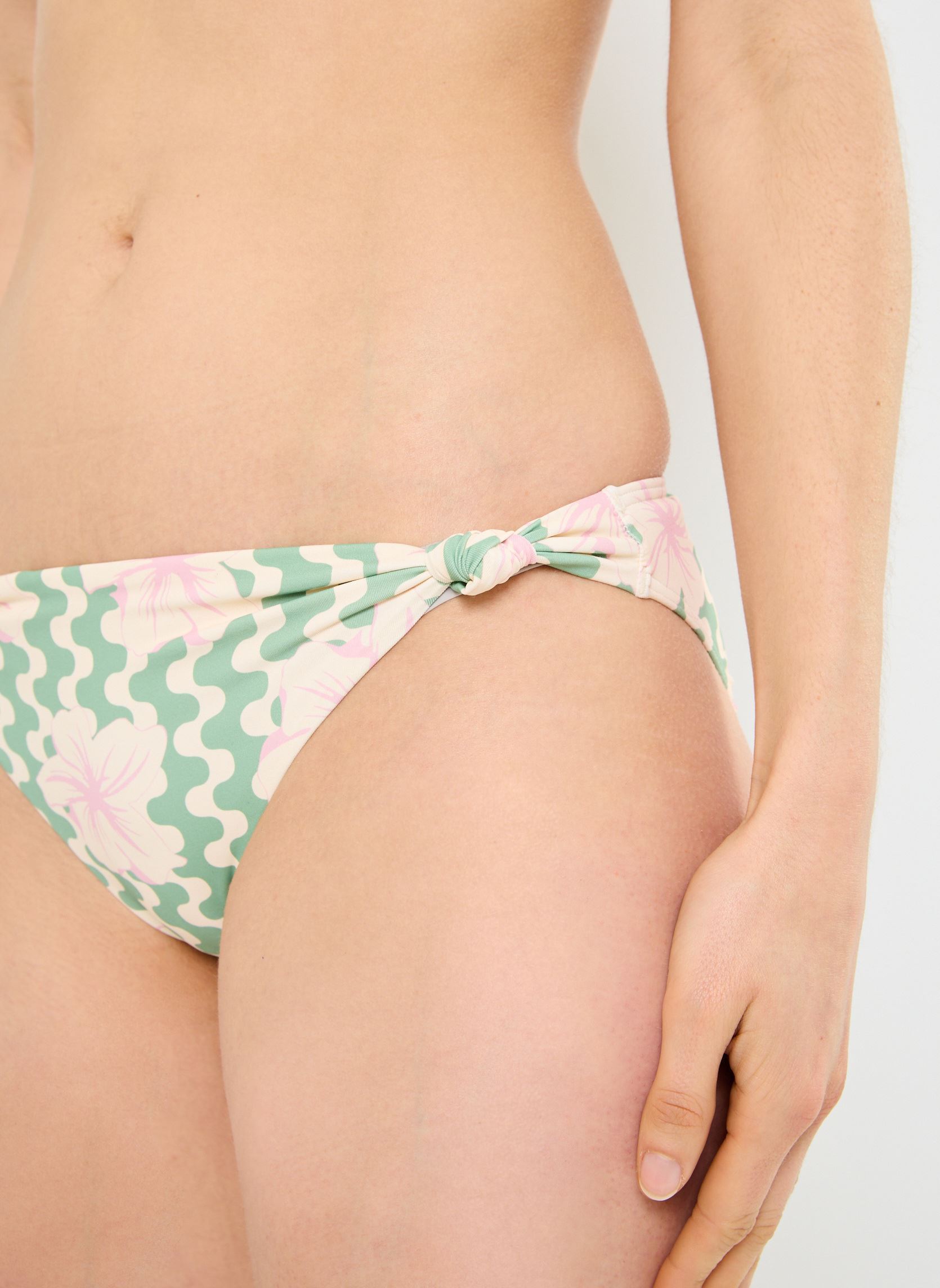 Bas de maillot culotte Hibiscus Daze Hipster ERJX405013 femme multicolore Roxy Bas de maillot culotte Hibiscus Daze Hipster ERJX405013 femme multicolore BASIL PARTY WAVES YW