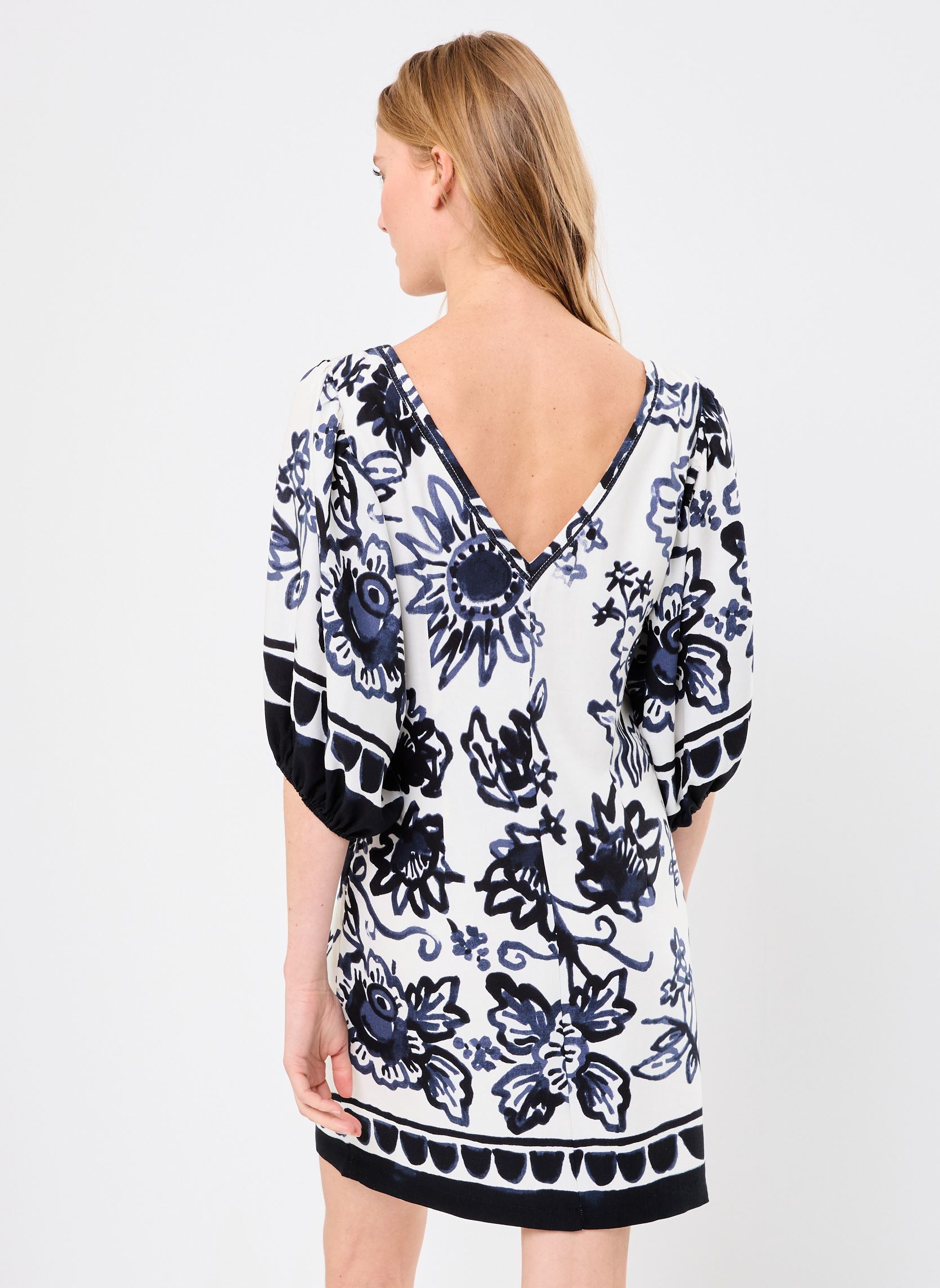 Jurken Lorenza dames wit Orféo Jurken Lorenza dames wit BOTANICAL