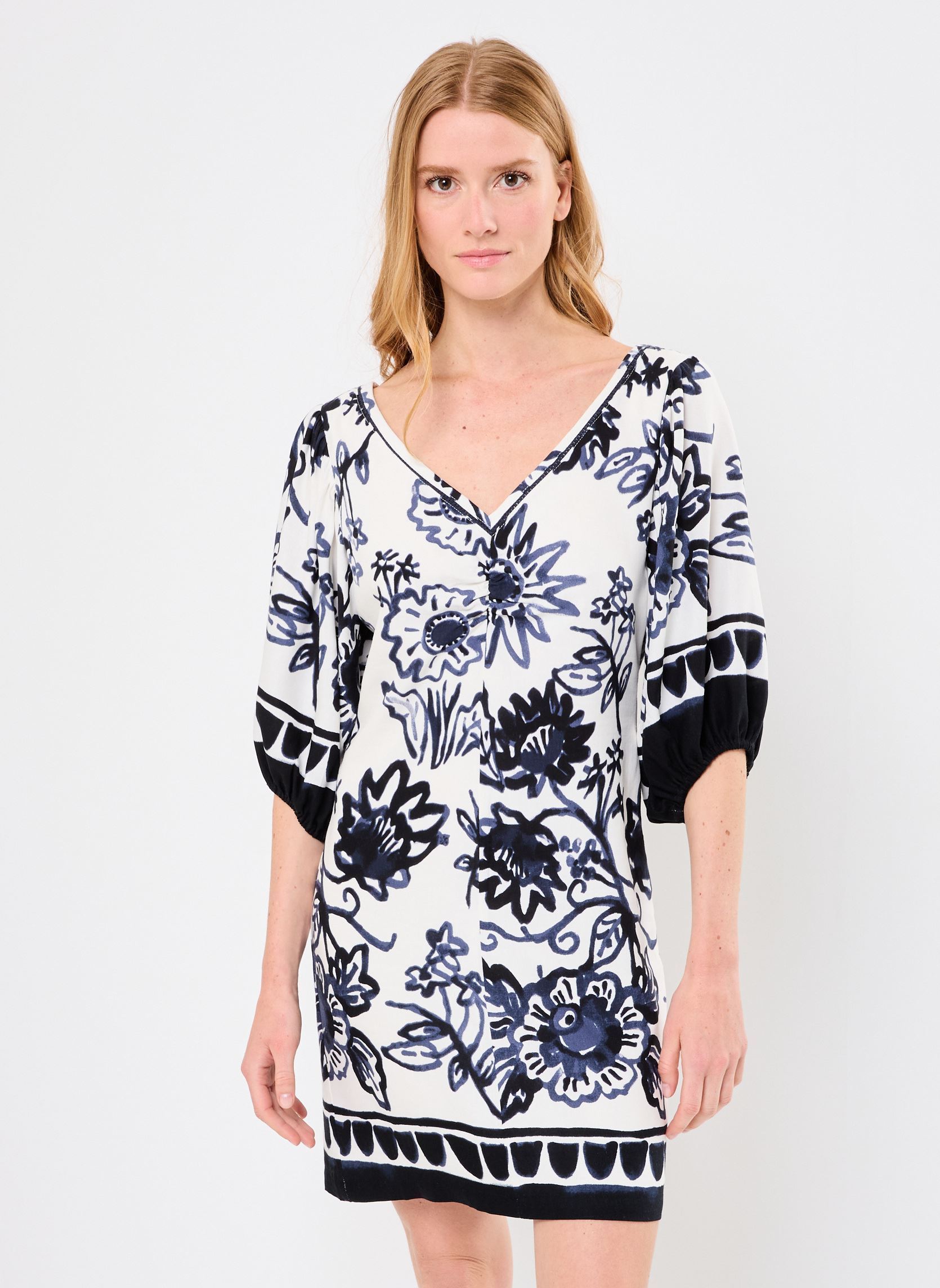 Jurken Lorenza dames wit Orféo Jurken Lorenza dames wit BOTANICAL