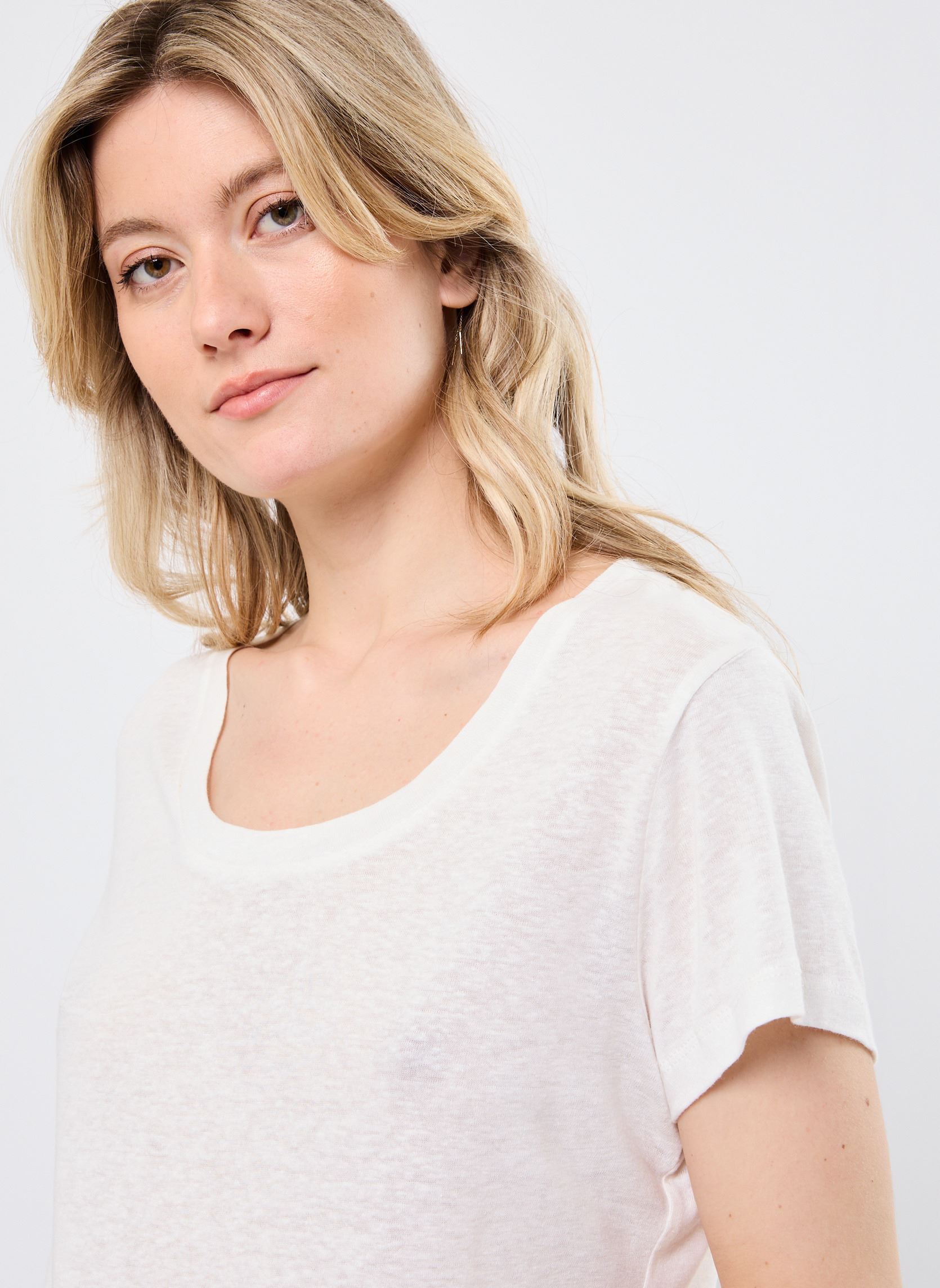 Tee-shirts manches courtes Destiny 76009 femme blanc ARTLOVE Tee-shirts manches courtes Destiny 76009 femme blanc Cream
