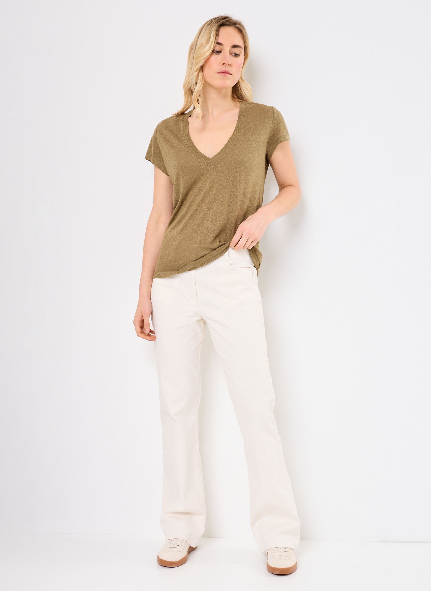 Tee-shirts manches courtes Britney 76010 femme vert ARTLOVE Tee-shirts manches courtes Britney 76010 femme vert khaki