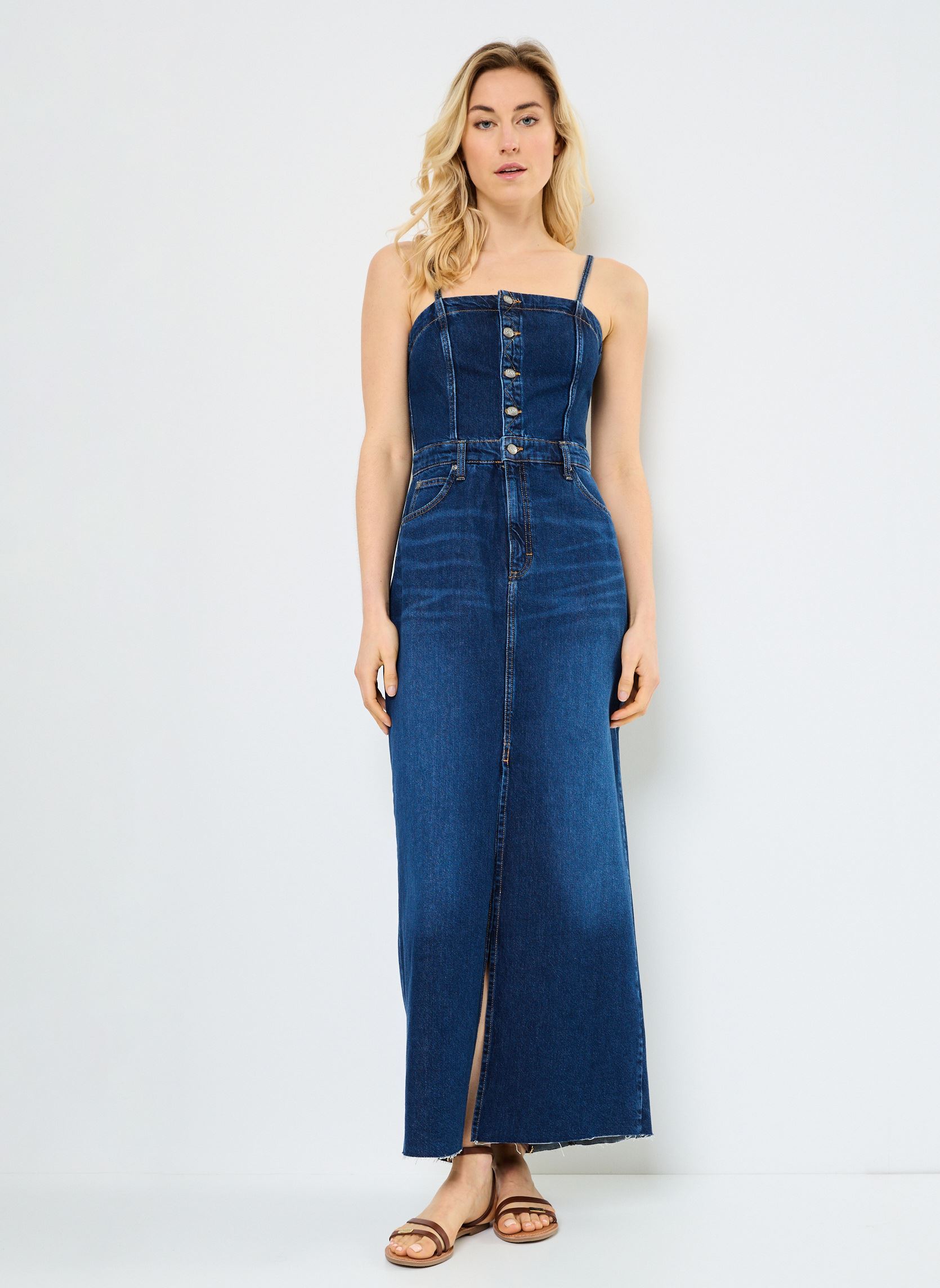 ONLY Tall ONLTRUDY BELT DRESS - Spijkerjurk - medium blue denim/blauw denim/bluedenim