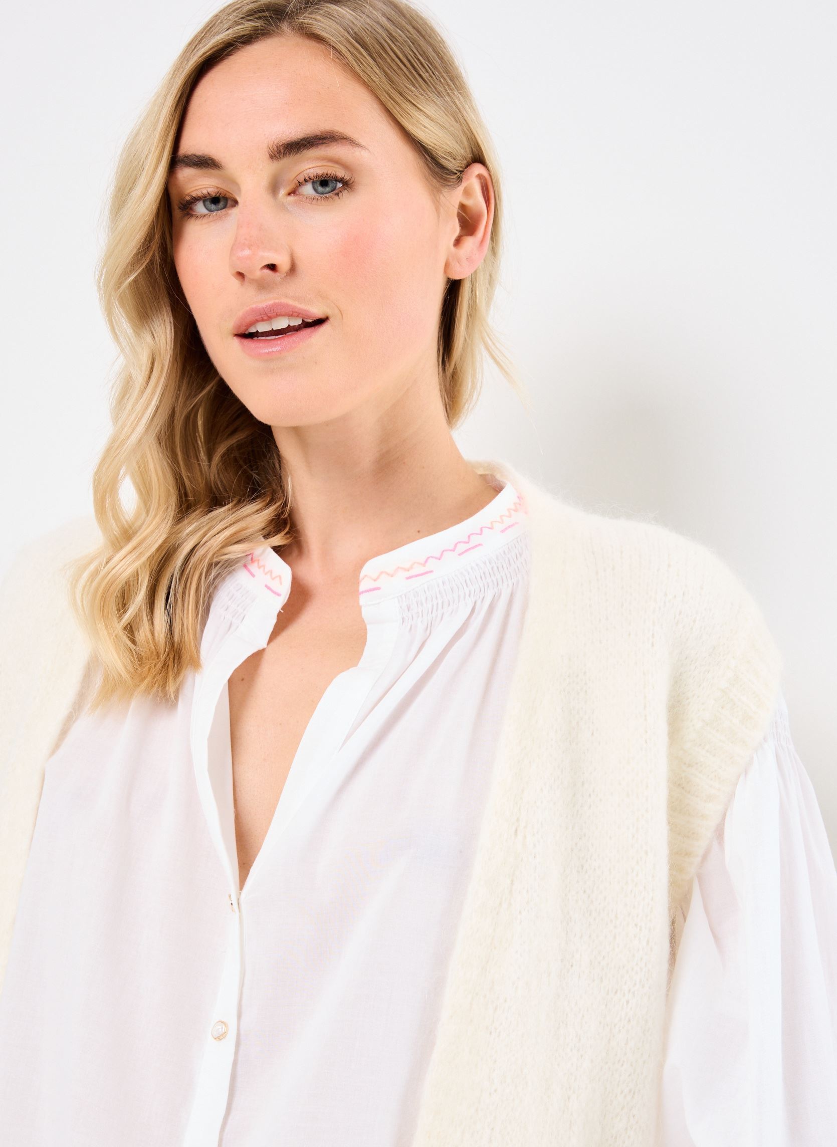 Gilet Marvia donna bianco La Petite Etoile Gilet Marvia donna bianco ECRU