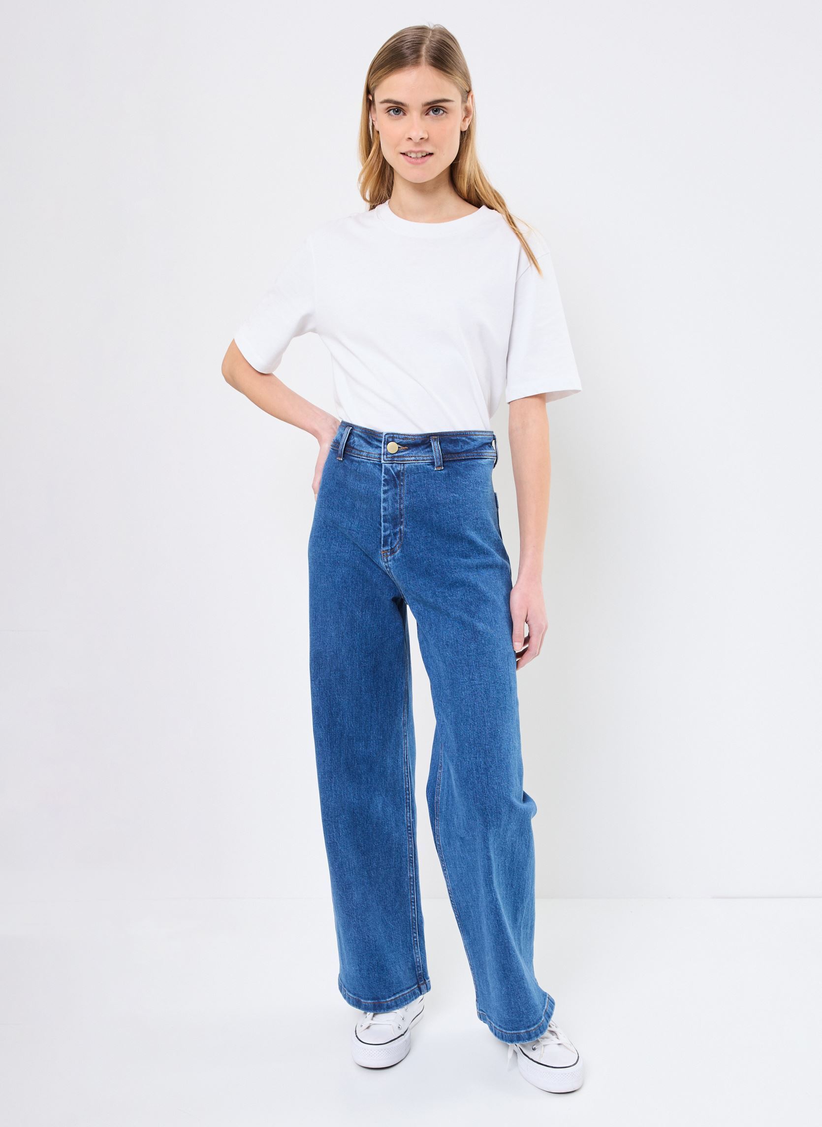 Rechte jeans / Straight Leg Jeans Paphos dames blauw La Petite Etoile Rechte jeans / Straight Leg Jeans Paphos dames blauw Double Wash