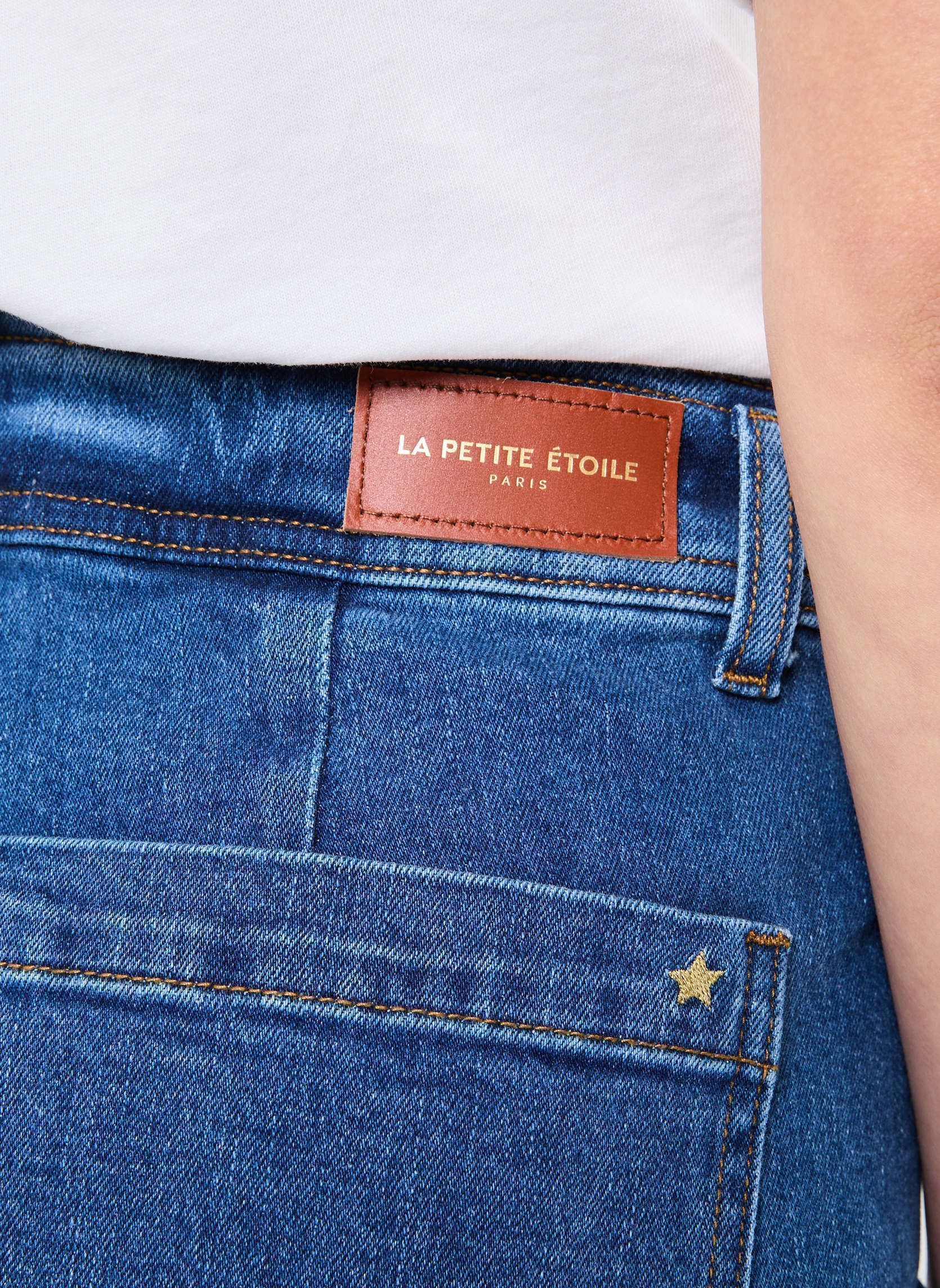 Rechte jeans / Straight Leg Jeans Paphos dames blauw La Petite Etoile Rechte jeans / Straight Leg Jeans Paphos dames blauw Double Wash