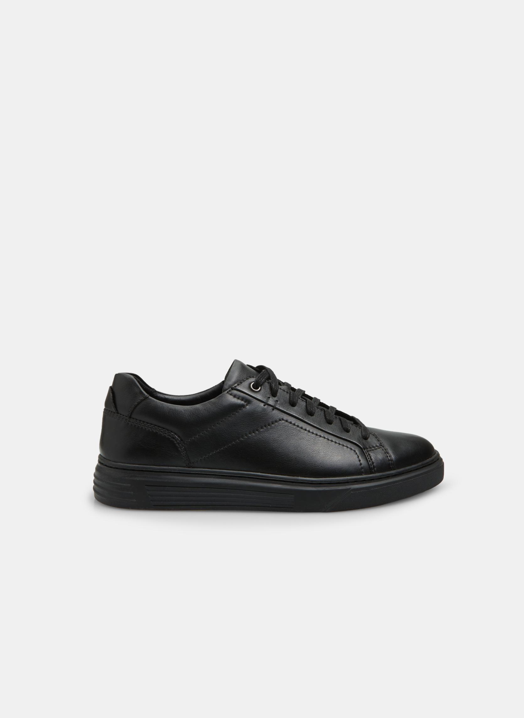Baskets basses 8446268 homme noir Bata Baskets basses 8446268 homme noir Noir