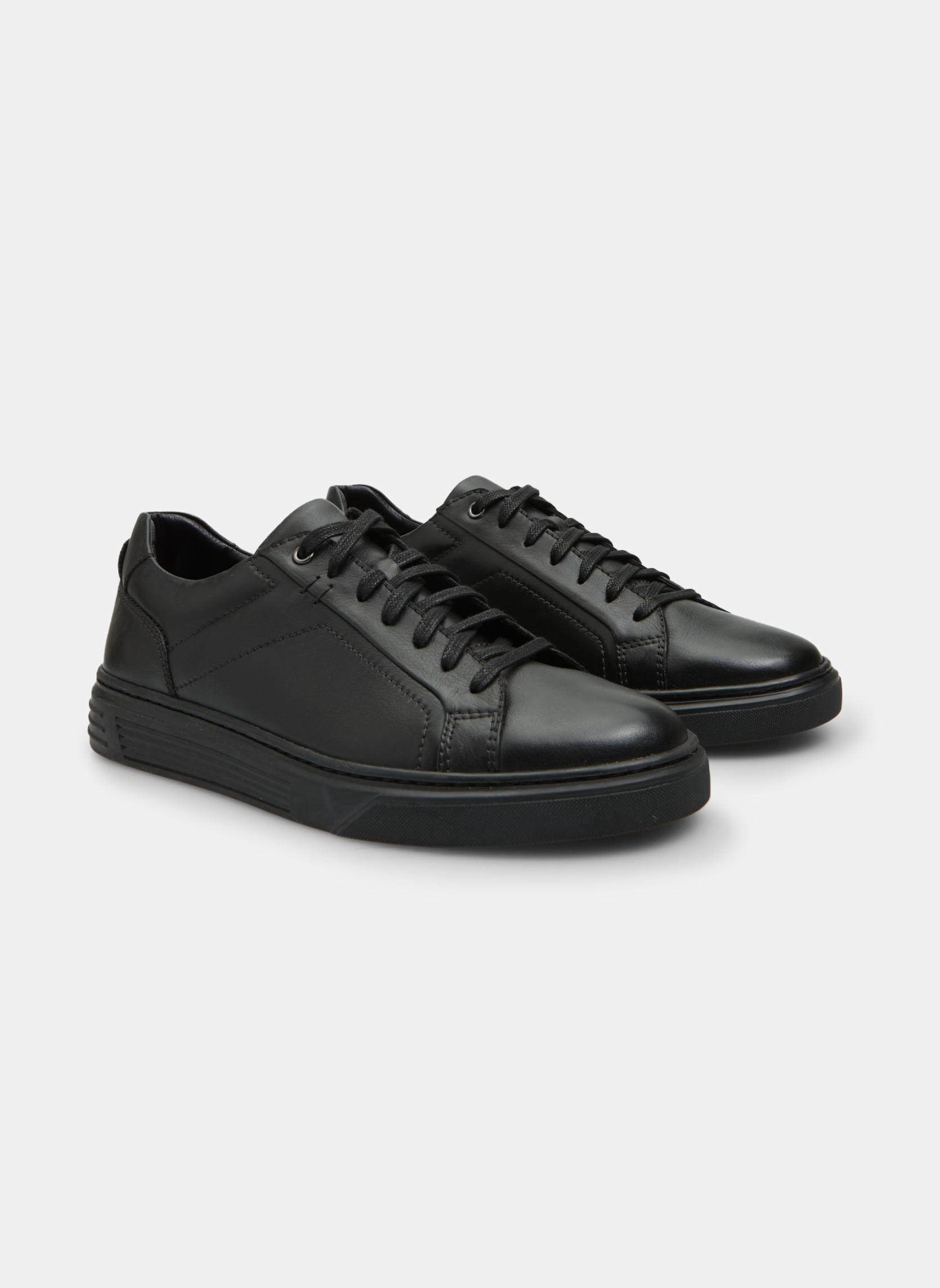 Baskets basses 8446268 homme noir Bata Baskets basses 8446268 homme noir Noir