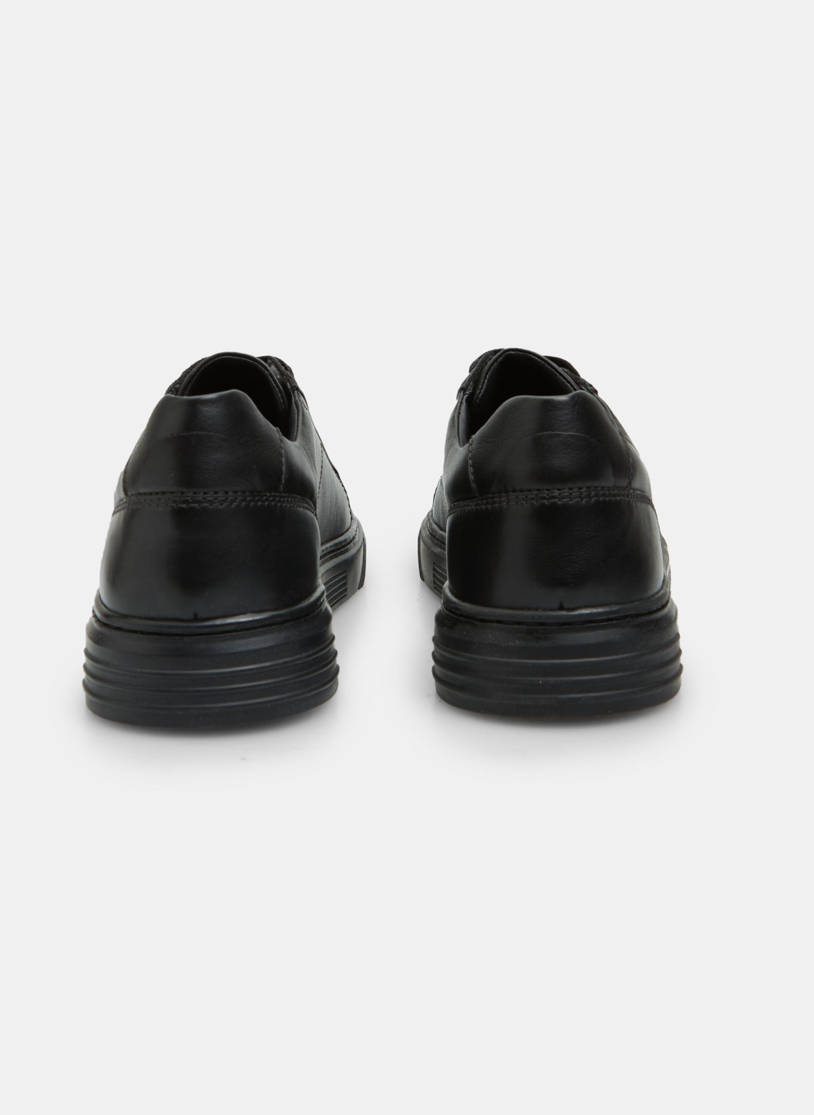 Baskets basses 8446268 homme noir Bata Baskets basses 8446268 homme noir Noir