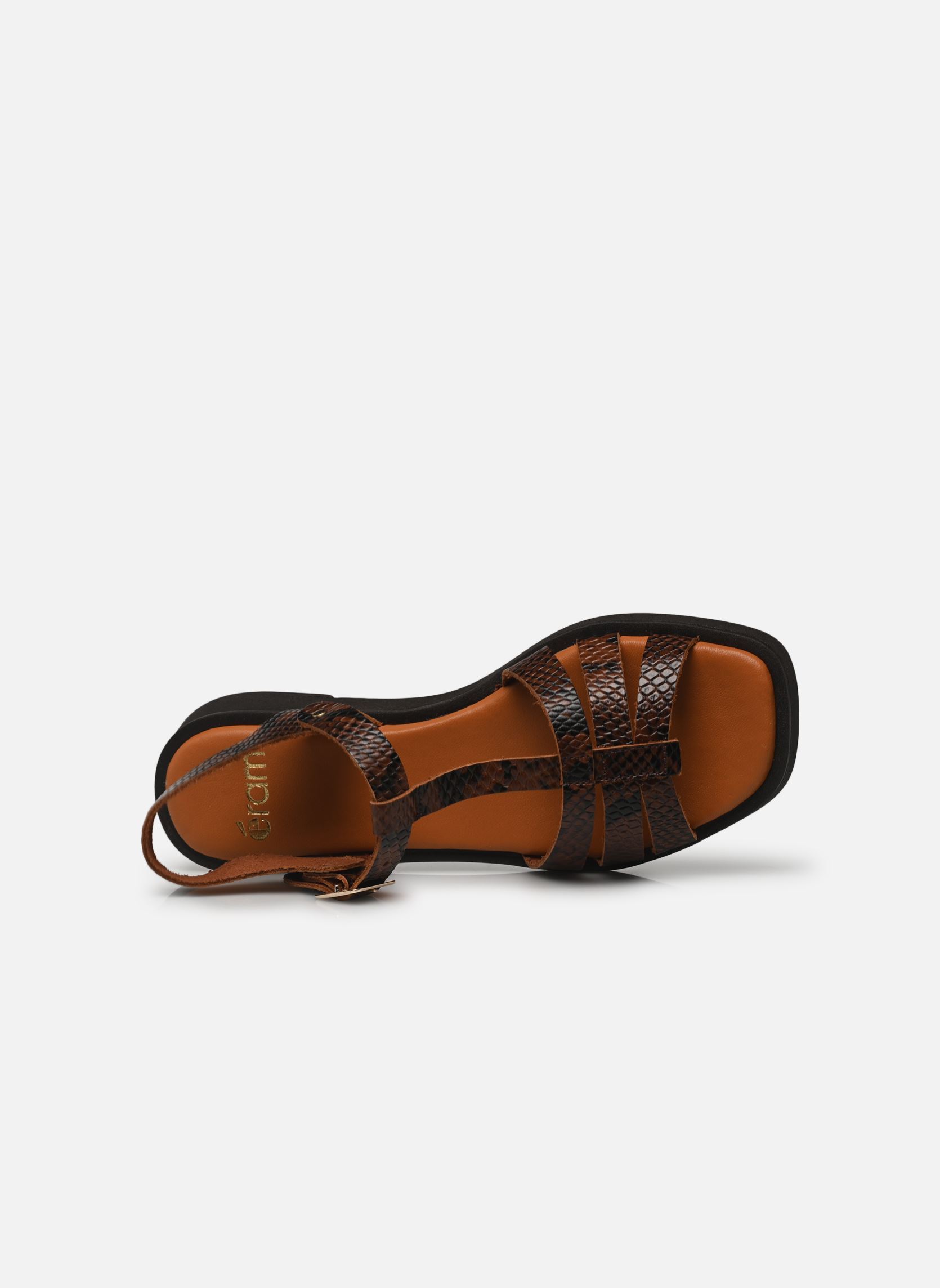 Platte sandalen Nadina dames bruin Eram Platte sandalen Nadina dames bruin Python
