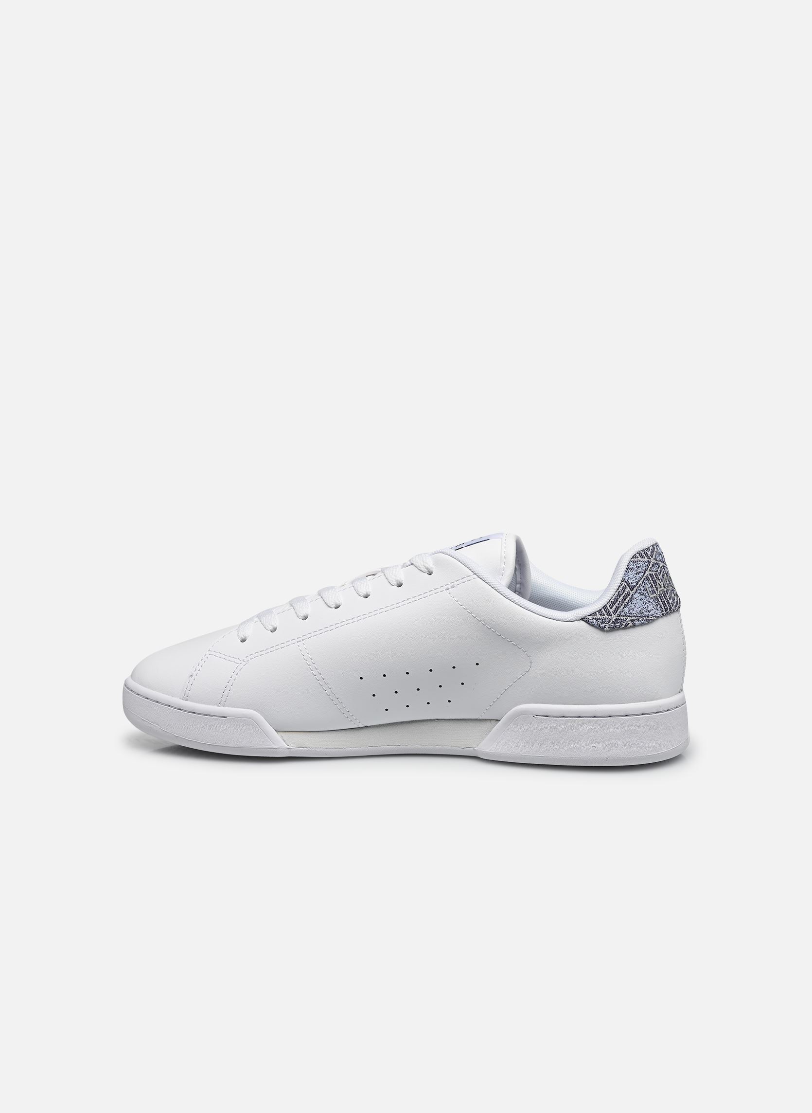 Baskets CARNABY CUP homme blanc Lacoste Baskets CARNABY CUP homme blanc WHT/BLU