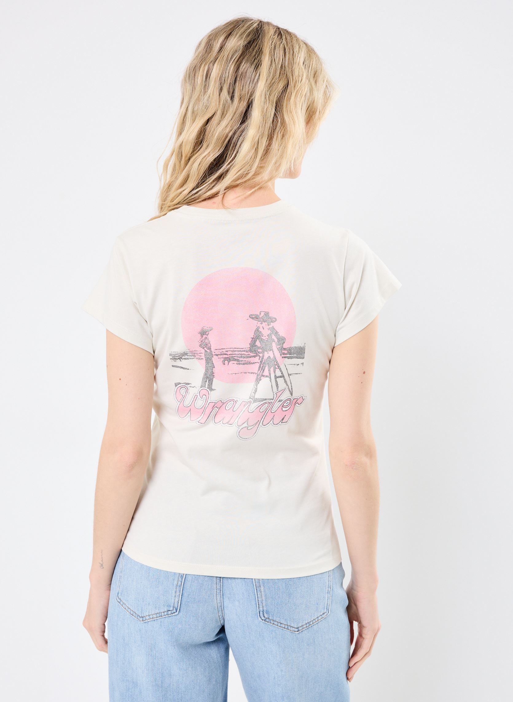 Tee-shirts manches courtes Shrunken Band Tee Vintage White femme blanc Wrangler Tee-shirts manches courtes Shrunken Band Tee Vintage White femme blanc VINTAGE WHITE