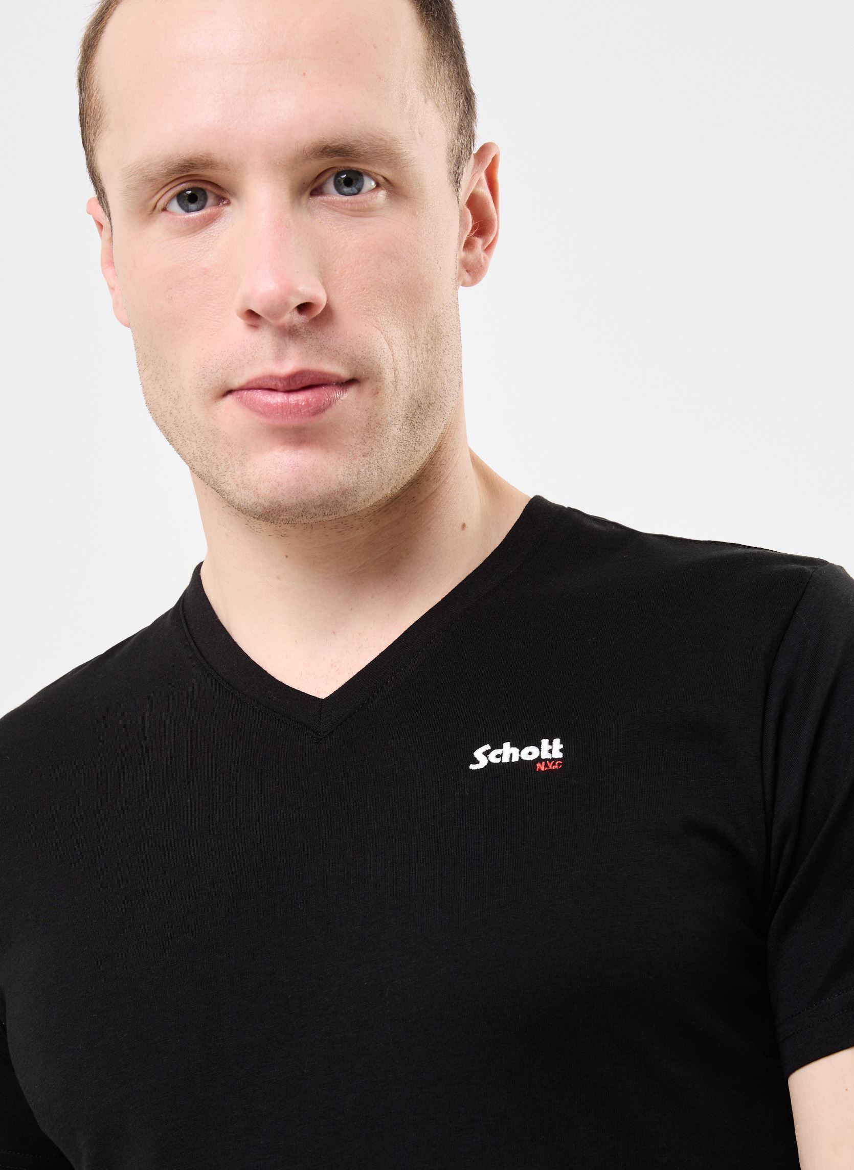 Tee-shirts manches courtes Tshirt Col V Brode-TSCASUALV homme noir Schott Tee-shirts manches courtes Tshirt Col V Brode-TSCASUALV homme noir BLACK