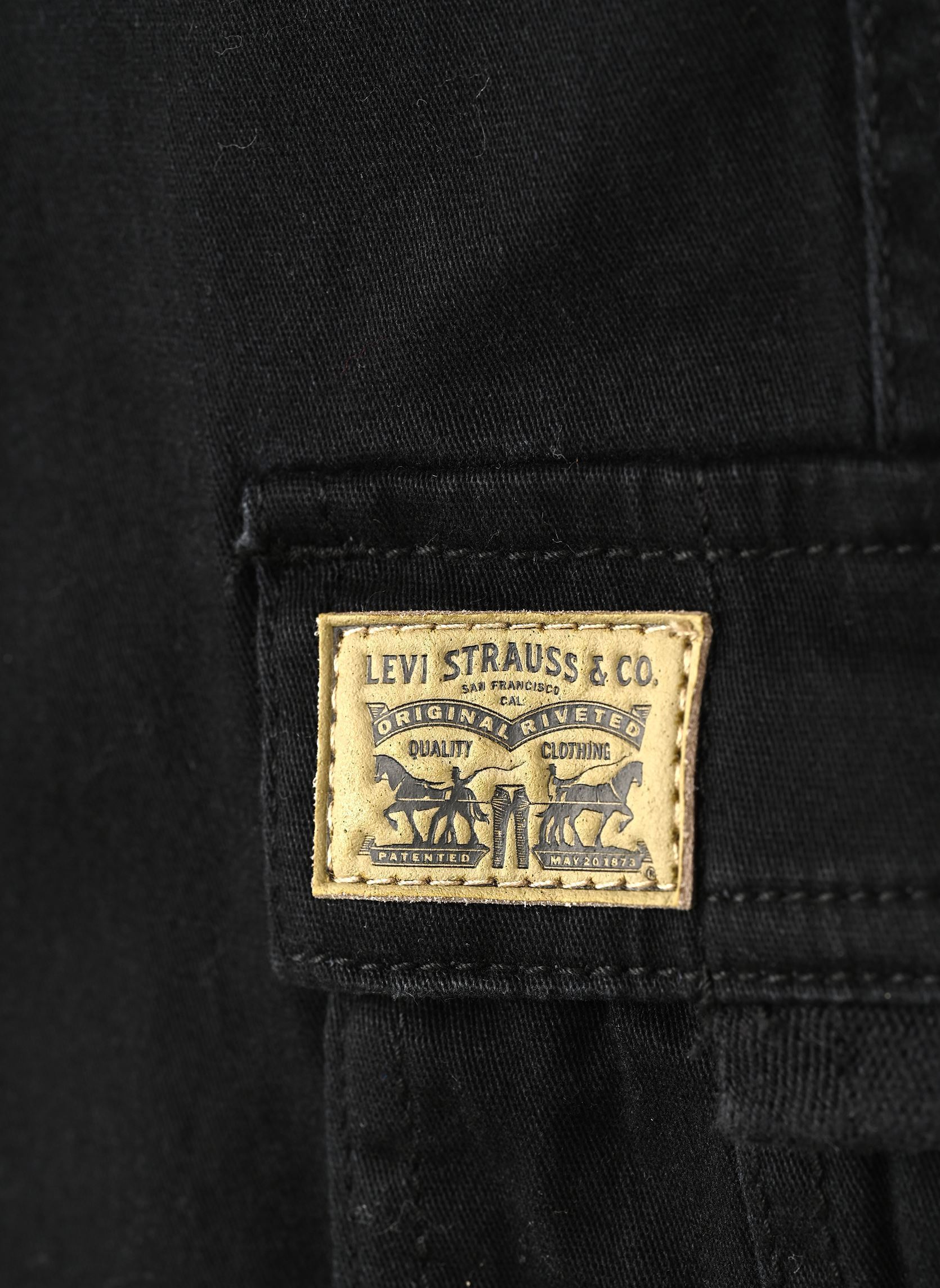 Shorts Levi's Traditional Cargo Shorts garçon noir Levi's Kids Shorts Levi's Traditional Cargo Shorts garçon noir JET BLACK