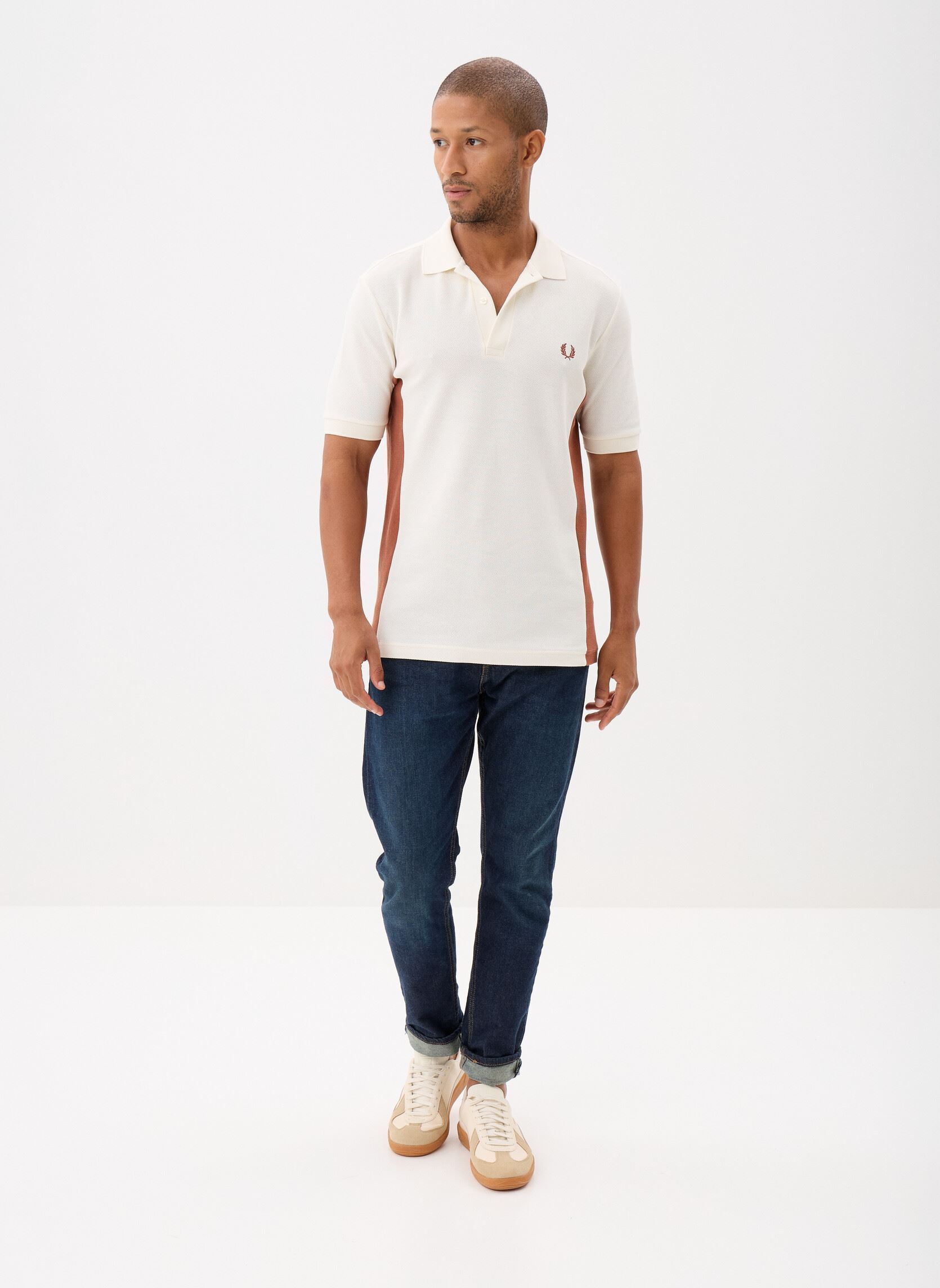 Polos manches courtes TEXTURED PANEL POLO SHIRT homme blanc Fred Perry Polos manches courtes TEXTURED PANEL POLO SHIRT homme blanc Light Ecru