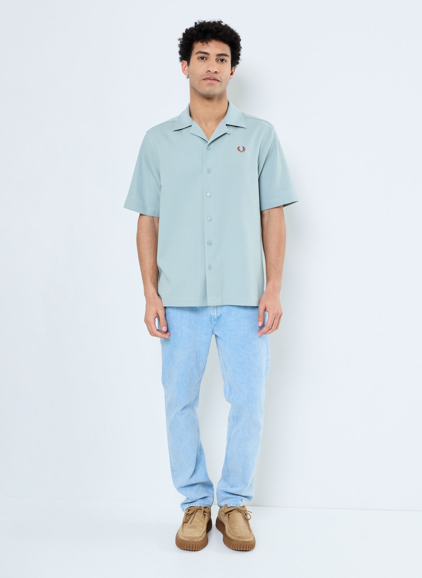 Chemises PIQUE TEXTURE REVERE COLLAR SH homme bleu Fred Perry Chemises PIQUE TEXTURE REVERE COLLAR SH homme bleu Silver blue