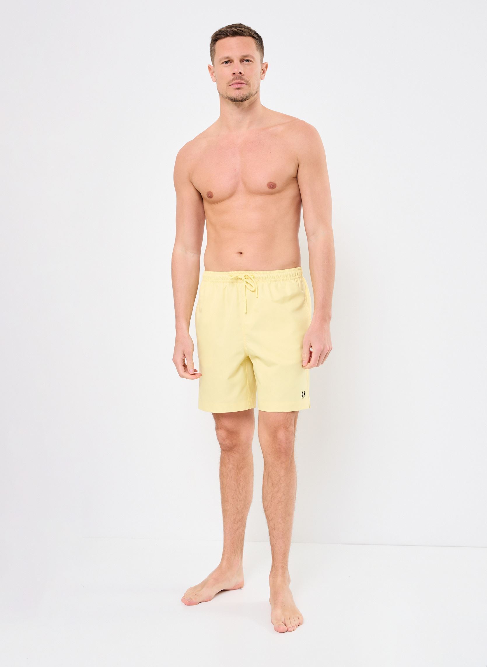 Bermudas CLASSIC SWIMSHORT homme jaune Fred Perry Bermudas CLASSIC SWIMSHORT homme jaune CHAMPION'S GOLD