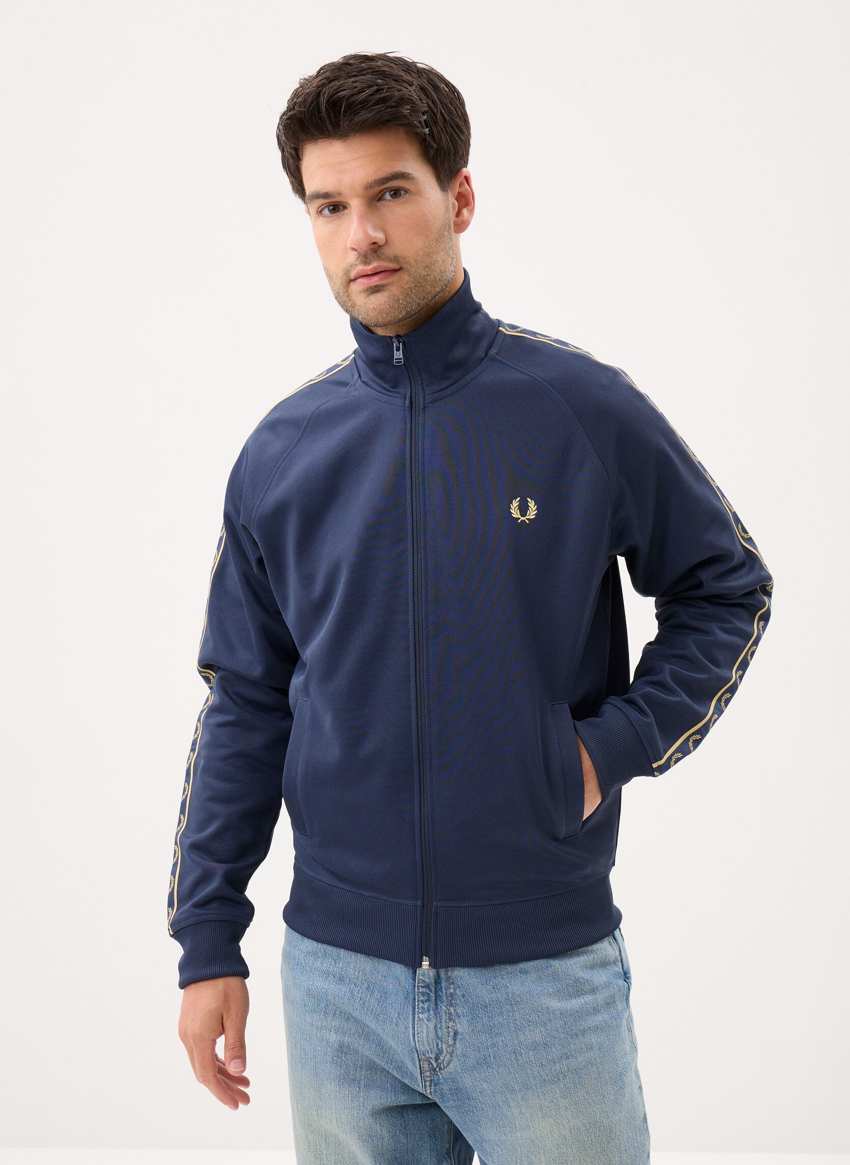 Trainingsjacken CONTRAST TAPE TRACK JACKET herren blau Fred Perry Trainingsjacken CONTRAST TAPE TRACK JACKET herren blau TENNISB/CHAMPAGN