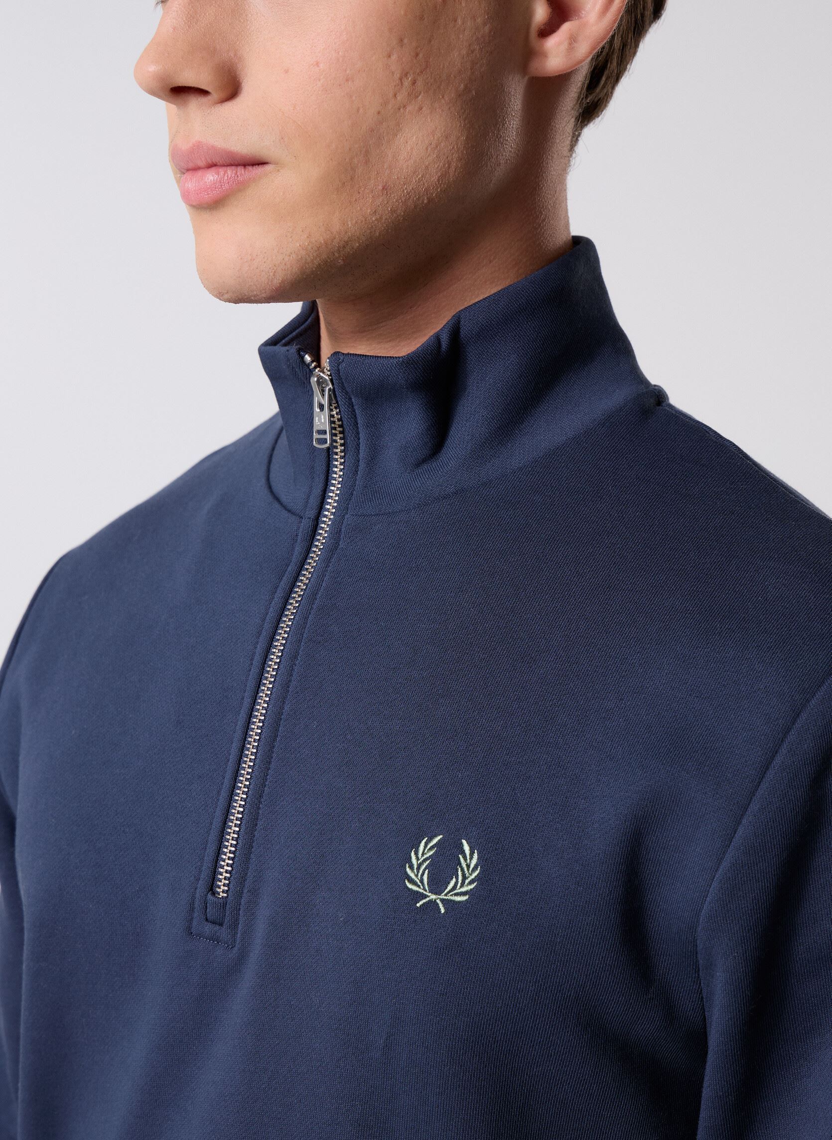 Sweats zippés HALF ZIP SWEATSHIRT homme bleu Fred Perry Sweats zippés HALF ZIP SWEATSHIRT homme bleu DRKAIRF/LIC/BAYL