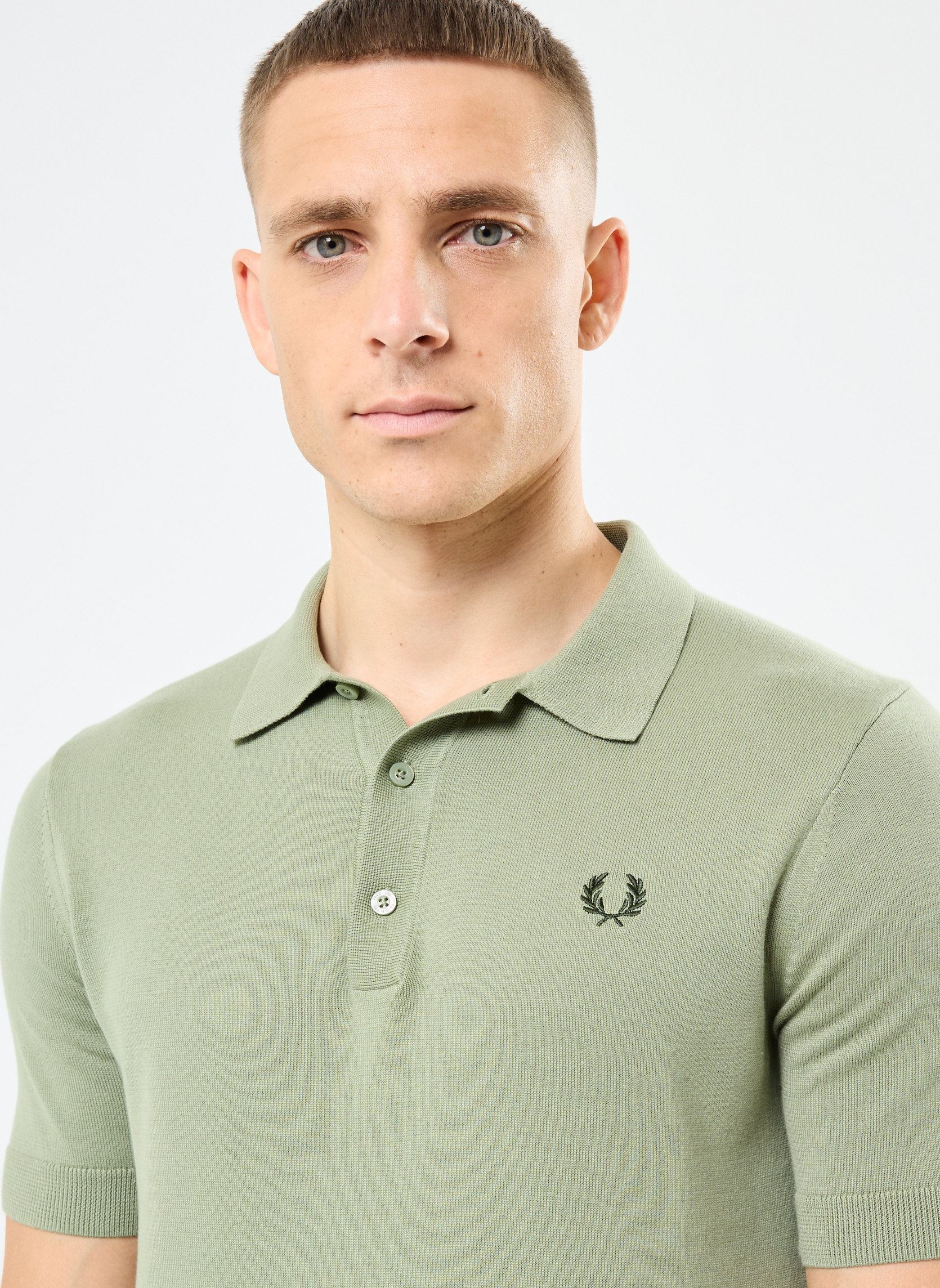 Polos manches courtes COTTON KNITTED SHIRT homme vert Fred Perry Polos manches courtes COTTON KNITTED SHIRT homme vert OLIVE MINT