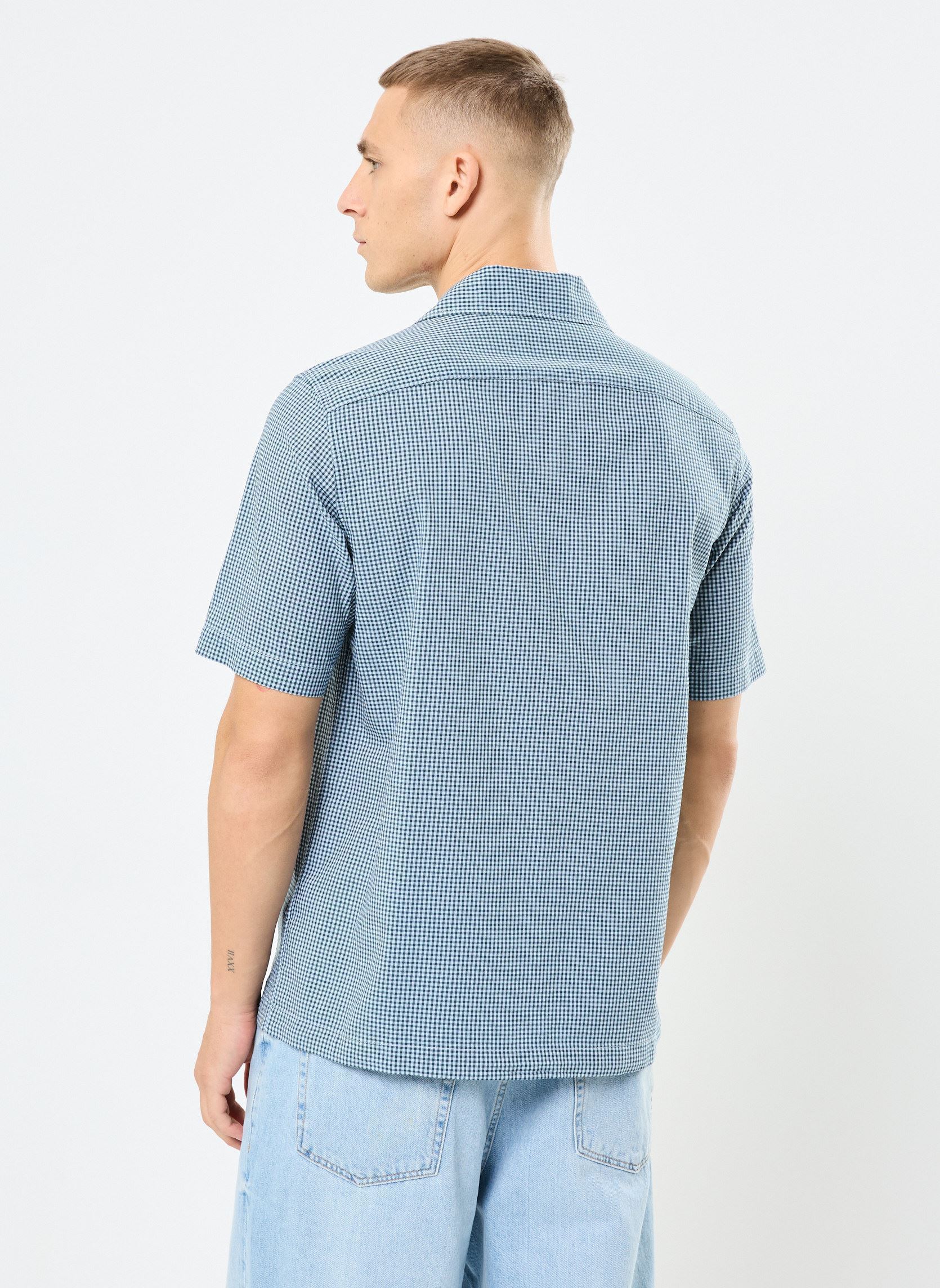 Chemises MICROGINGHAM SEERSUCKER SHIRT homme bleu Fred Perry Chemises MICROGINGHAM SEERSUCKER SHIRT homme bleu LIGHT SMOKE