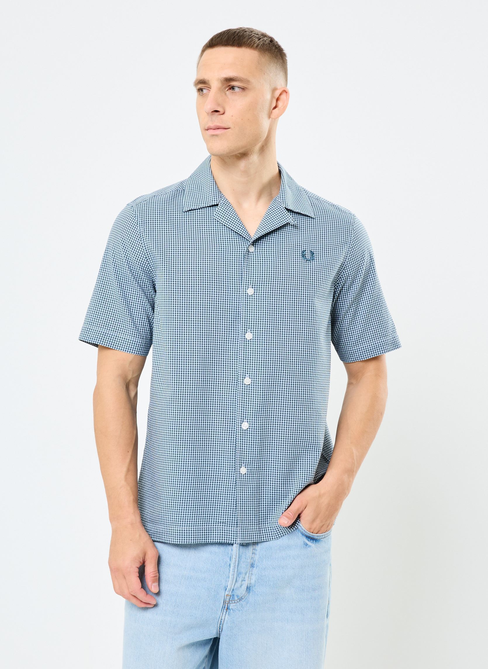 Chemises MICROGINGHAM SEERSUCKER SHIRT homme bleu Fred Perry Chemises MICROGINGHAM SEERSUCKER SHIRT homme bleu LIGHT SMOKE
