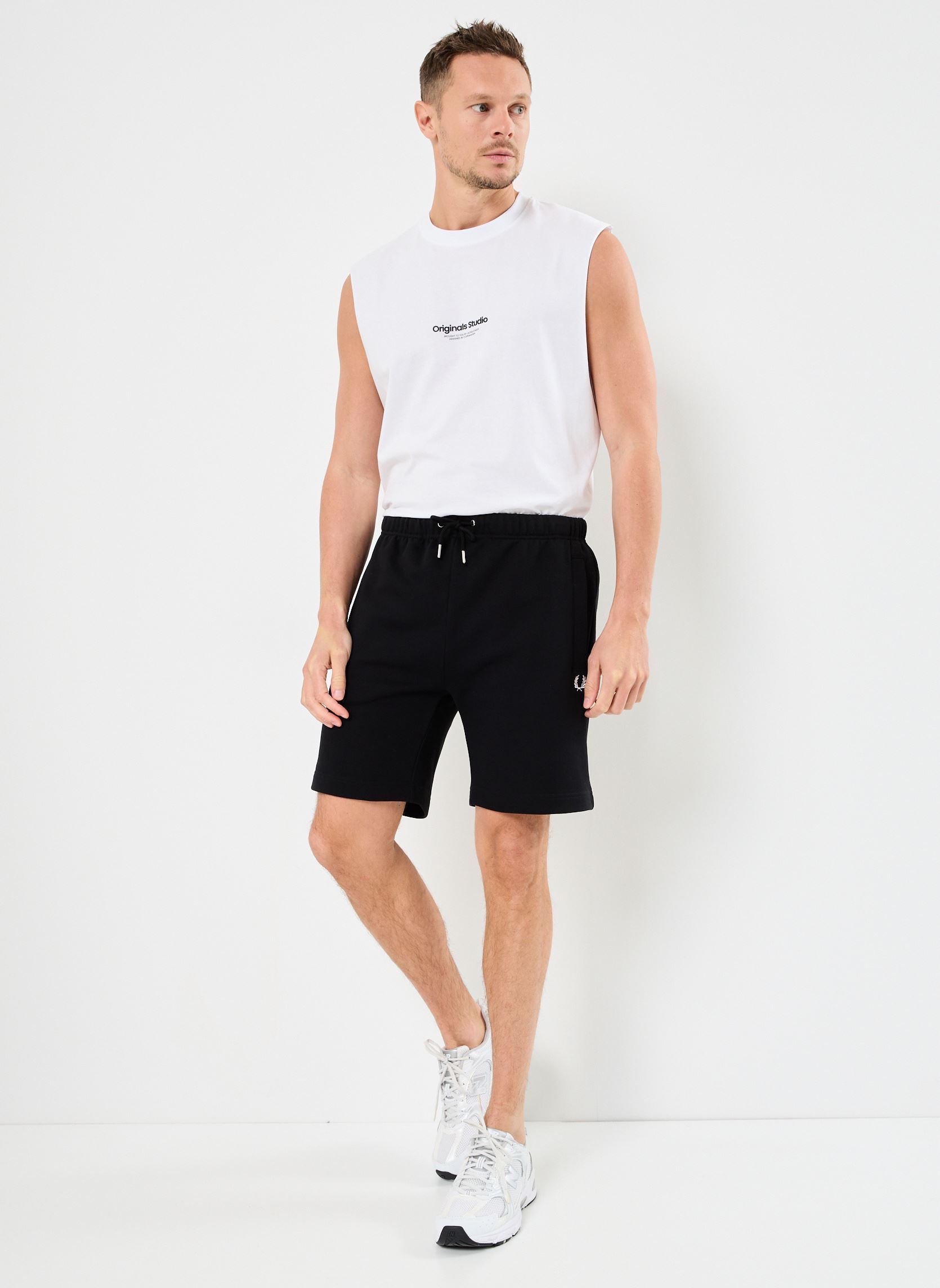Shorts CLASSIC SWEAT SHORT homme noir Fred Perry Shorts CLASSIC SWEAT SHORT homme noir Black