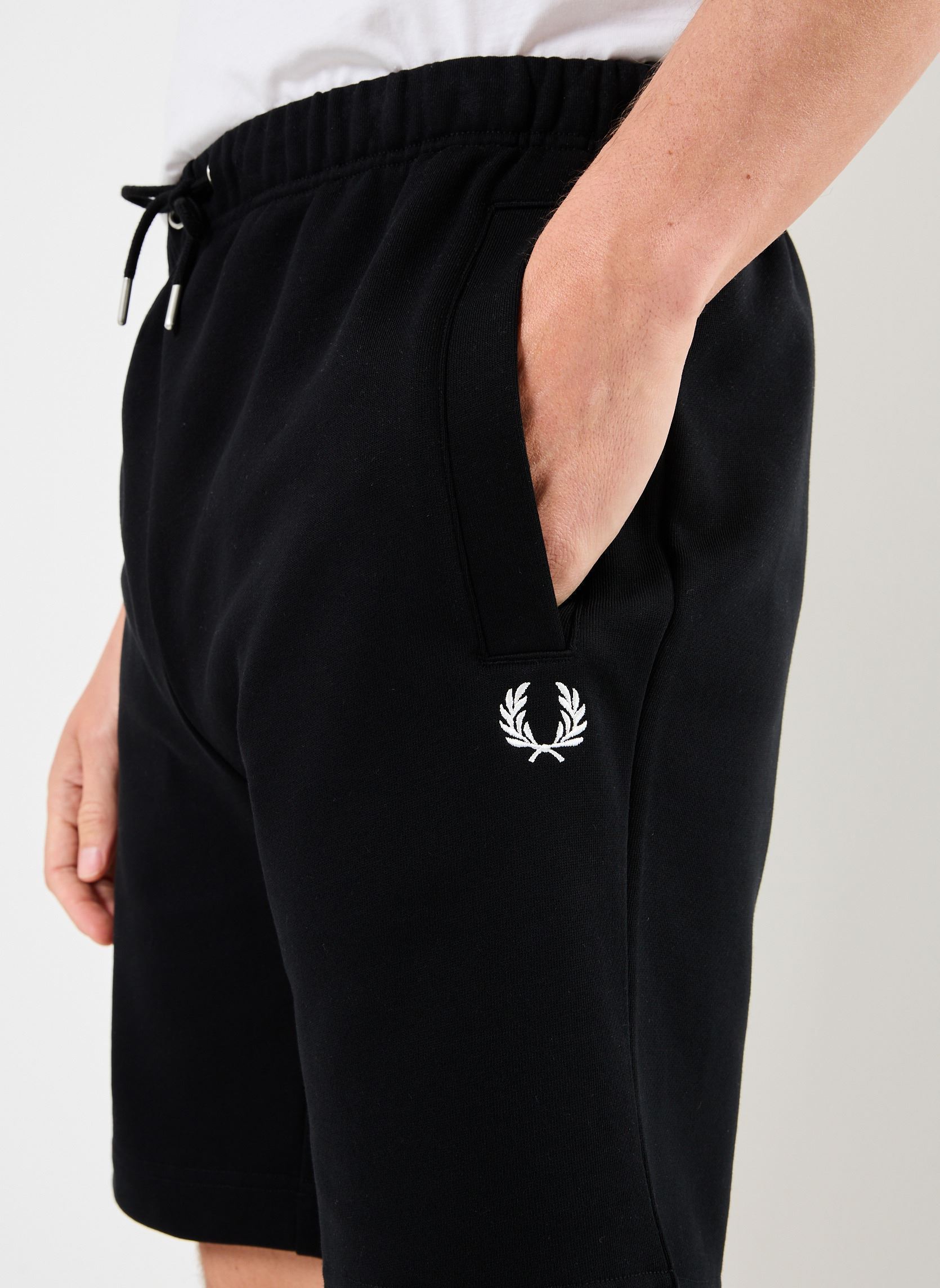 Shorts CLASSIC SWEAT SHORT homme noir Fred Perry Shorts CLASSIC SWEAT SHORT homme noir Black