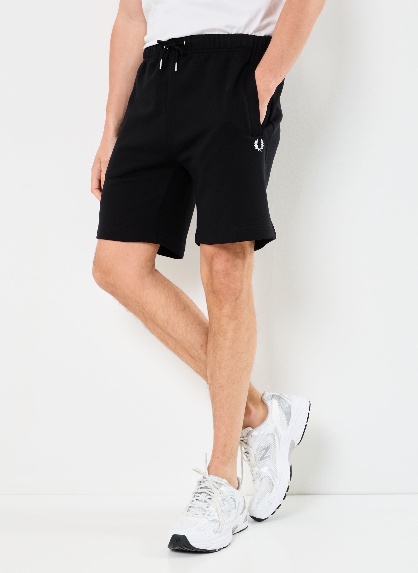 Shorts CLASSIC SWEAT SHORT homme noir Fred Perry Shorts CLASSIC SWEAT SHORT homme noir Black