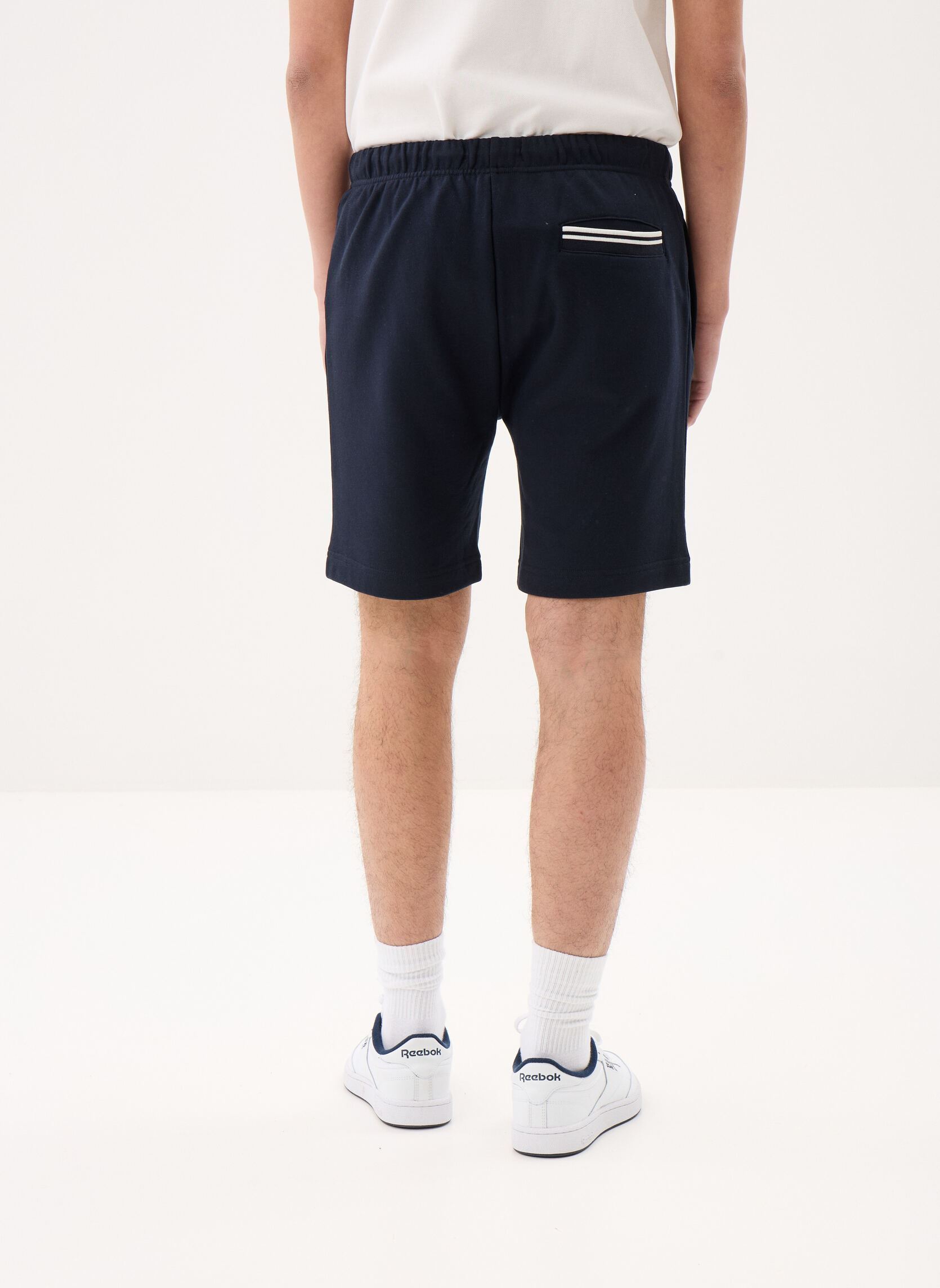 Shorts CLASSIC SWEAT SHORT heren blauw Fred Perry Shorts CLASSIC SWEAT SHORT heren blauw Navy