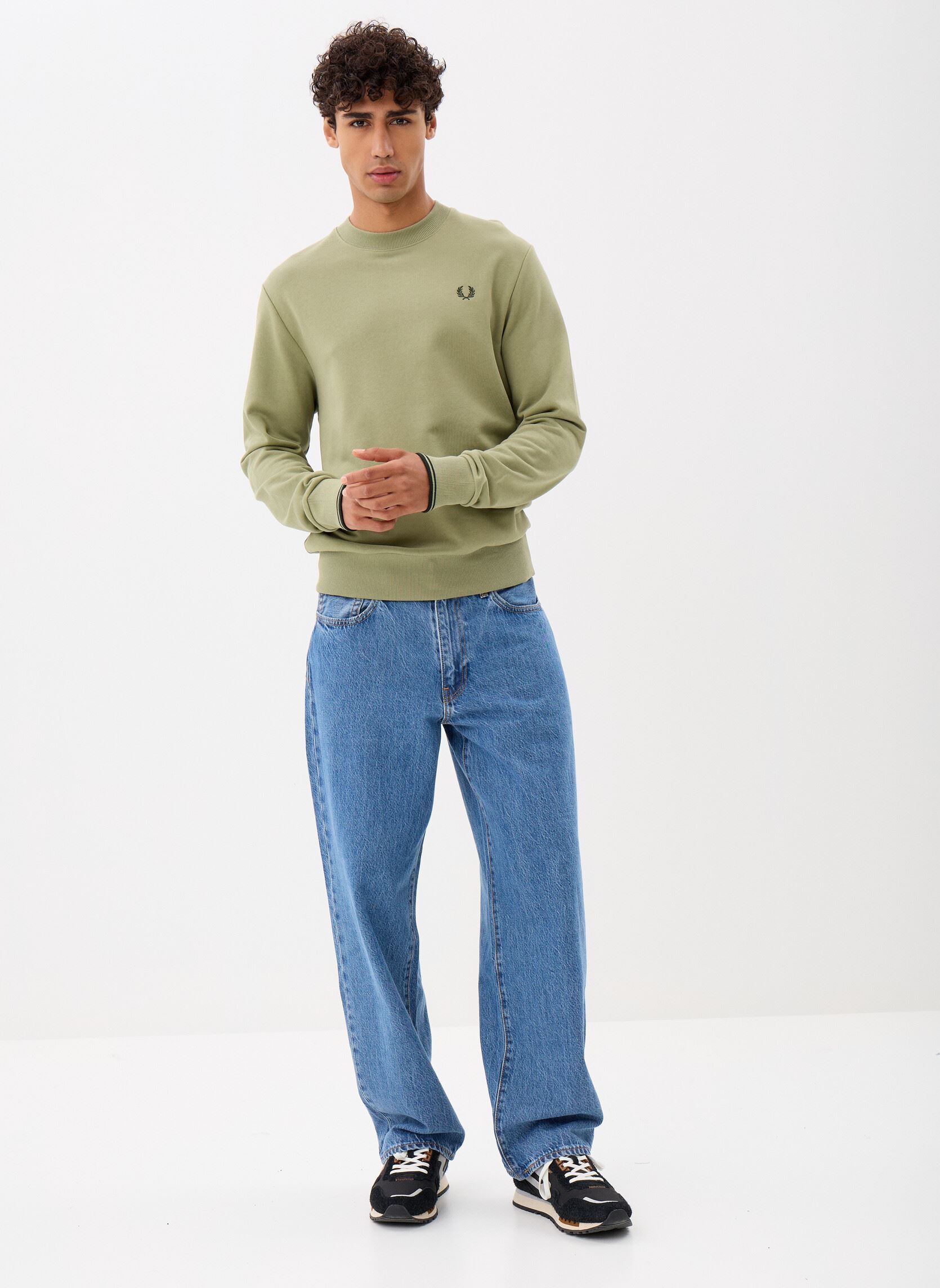 Sweatshirts CREW NECK SWEATSHIRT herren grün Fred Perry Sweatshirts CREW NECK SWEATSHIRT herren grün OLIVE MINT