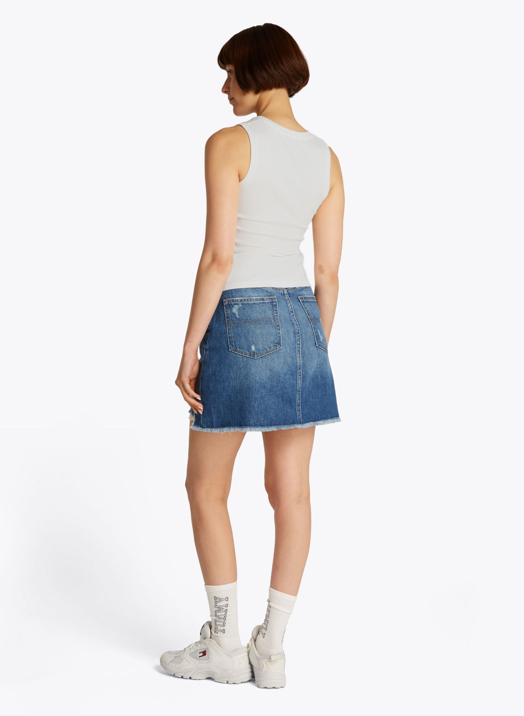 Débardeurs Tjw Essential Rib Ta DW0DW20673 femme blanc Tommy Jeans Débardeurs Tjw Essential Rib Ta DW0DW20673 femme blanc ECRU