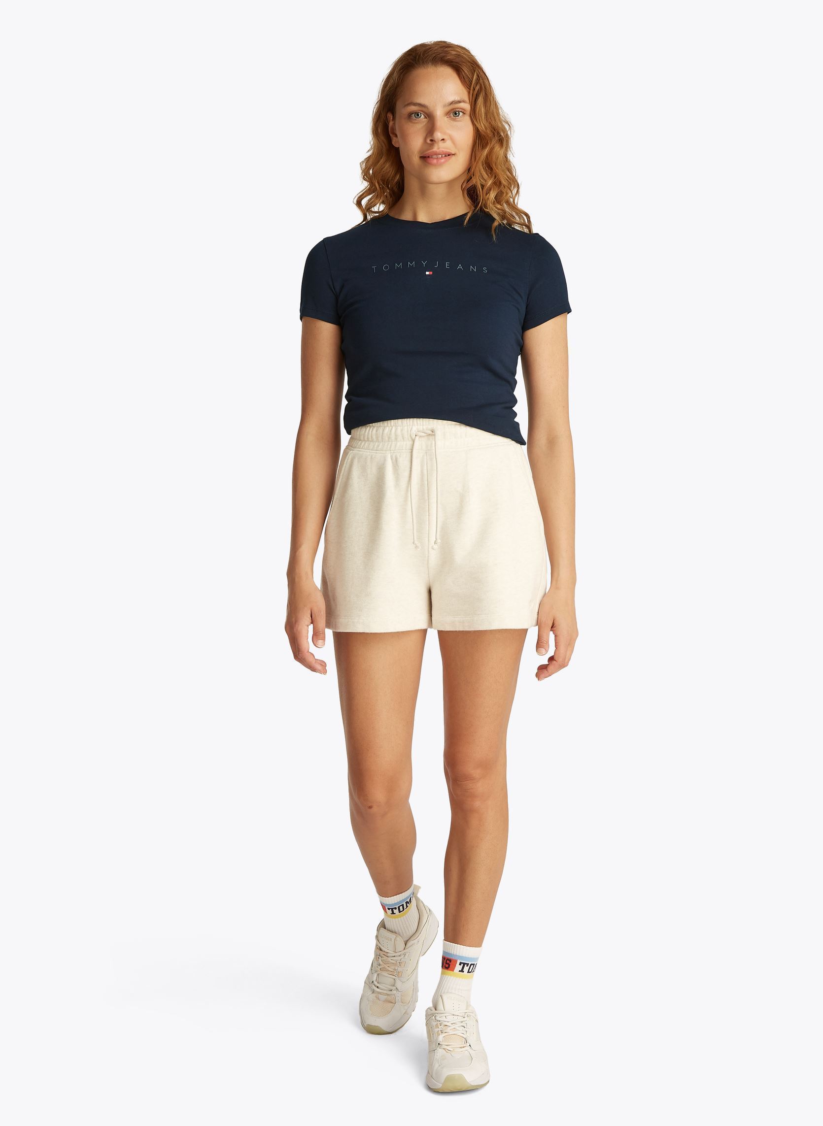 Tee-shirts manches courtes Tjw Slim Tonal Linea DW0DW20315 femme bleu Tommy Jeans Tee-shirts manches courtes Tjw Slim Tonal Linea DW0DW20315 femme bleu DARK NIGHT NAVY