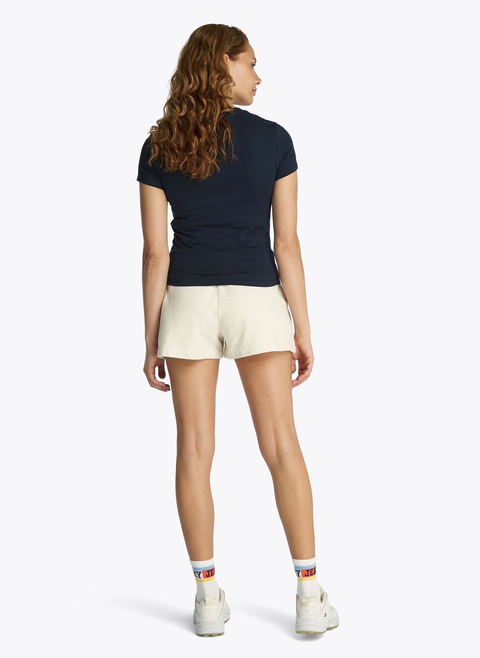 Tee-shirts manches courtes Tjw Slim Tonal Linea DW0DW20315 femme bleu Tommy Jeans Tee-shirts manches courtes Tjw Slim Tonal Linea DW0DW20315 femme bleu DARK NIGHT NAVY