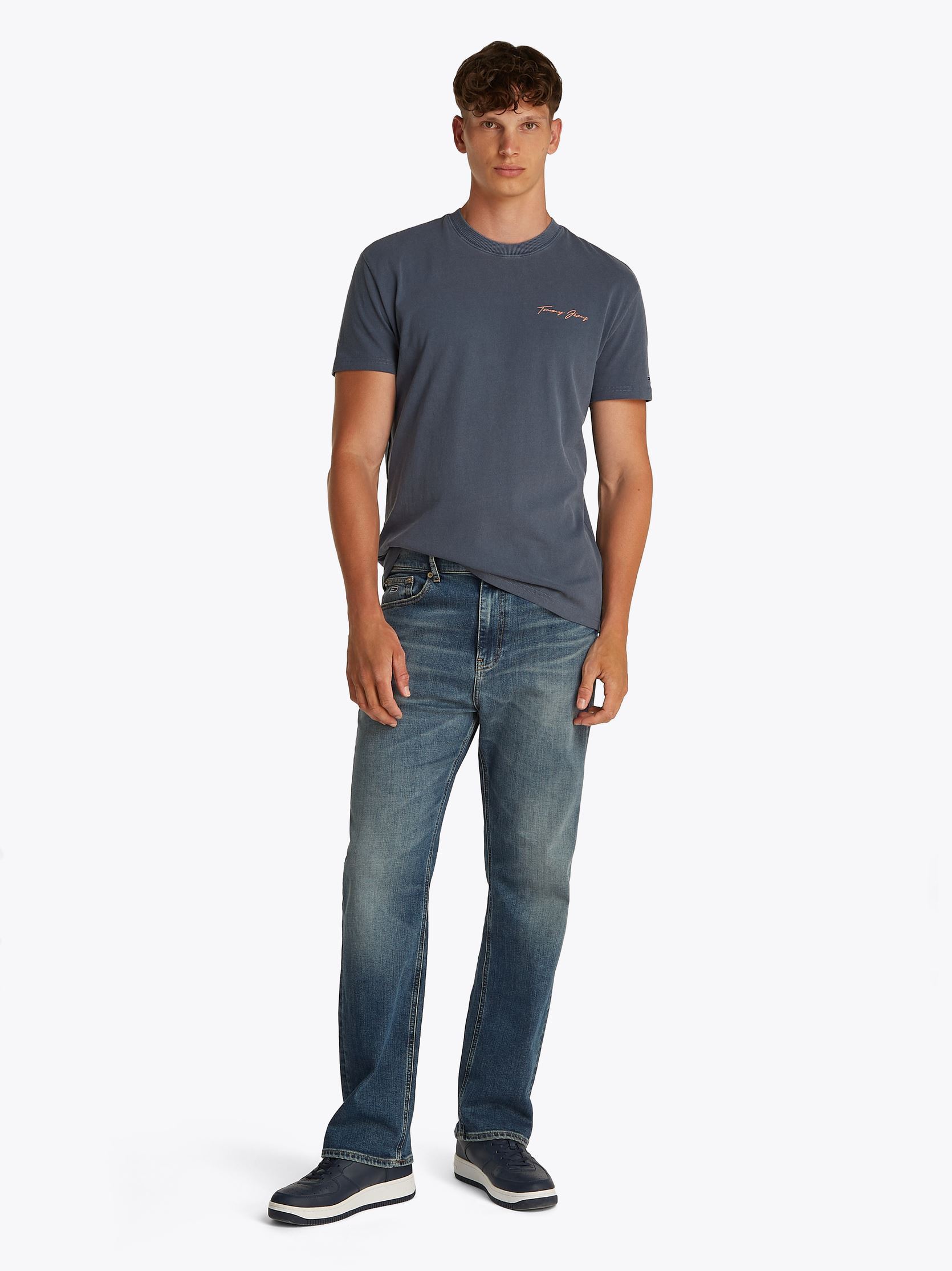 Tee-shirts manches courtes Tjm Reg Sig Sailing DM0DM21868 homme bleu Tommy Jeans Tee-shirts manches courtes Tjm Reg Sig Sailing DM0DM21868 homme bleu DARK NIGHT NAVY