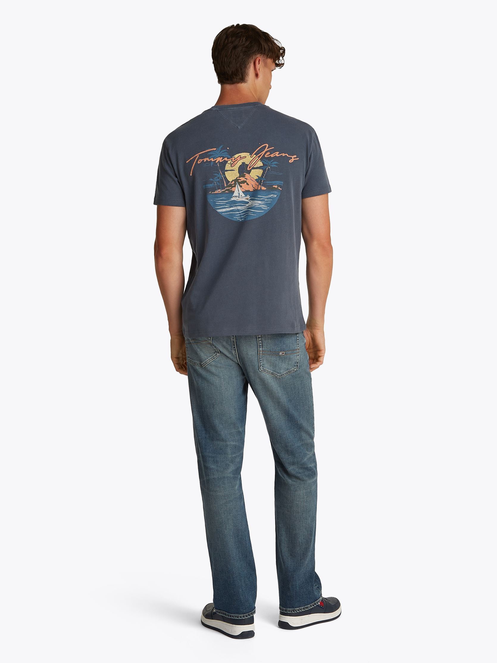 Tee-shirts manches courtes Tjm Reg Sig Sailing DM0DM21868 homme bleu Tommy Jeans Tee-shirts manches courtes Tjm Reg Sig Sailing DM0DM21868 homme bleu DARK NIGHT NAVY