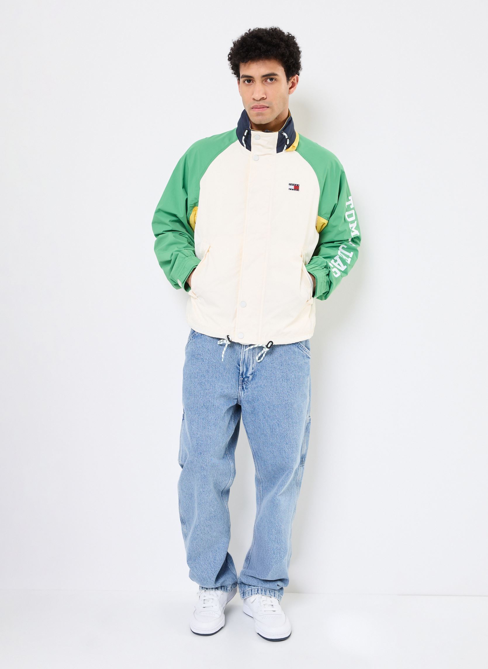 Windbreaker / Windjacken Tjm Clr Blck Jacket DM0DM20904 herren weiß Tommy Jeans Windbreaker / Windjacken Tjm Clr Blck Jacket DM0DM20904 herren weiß ANCIENT WHITE / COASTAL GREEN