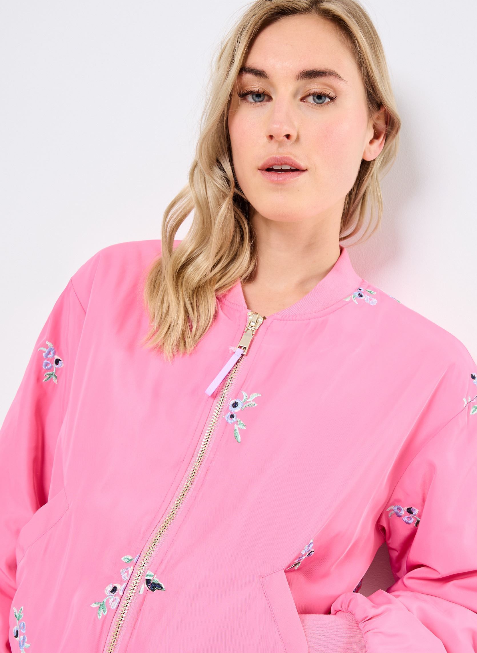 Vestes Nuellanora Embroidery Jacket femme rose Nümph Vestes Nuellanora Embroidery Jacket femme rose PINK CARNATION