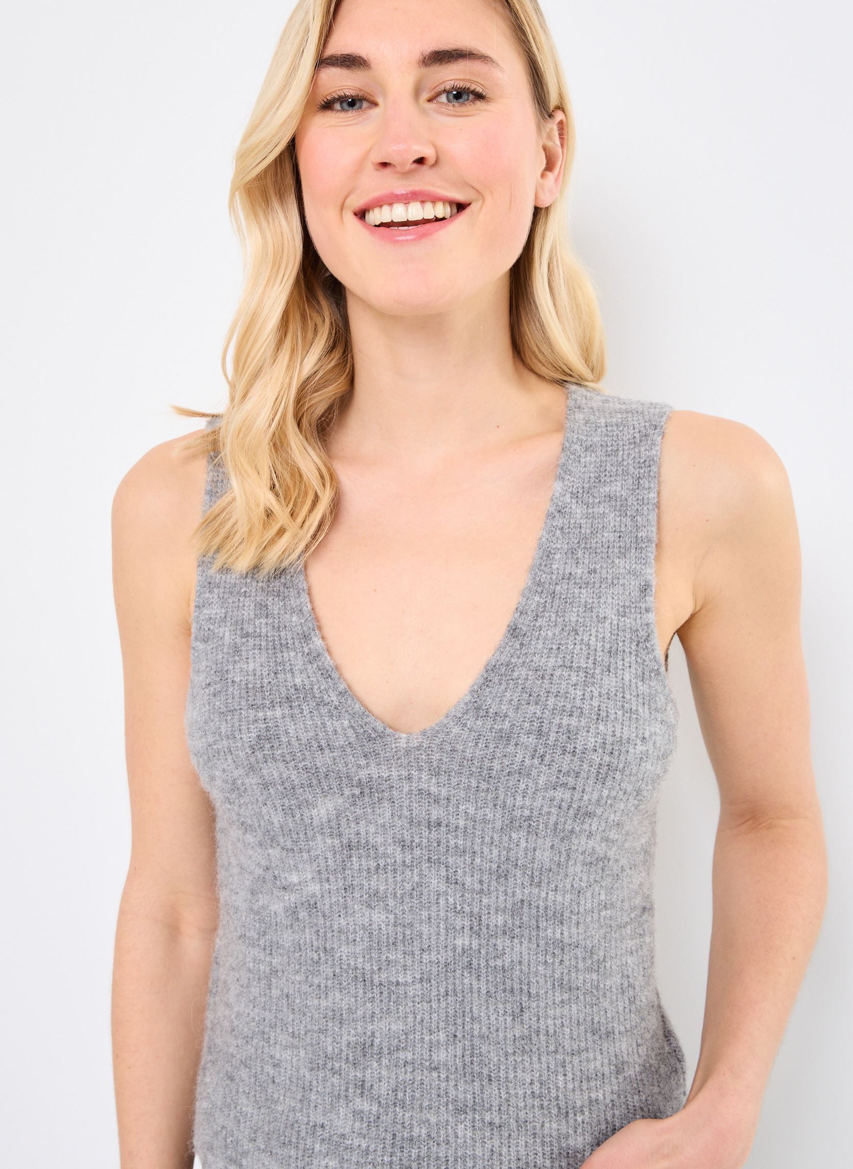 Tops NURIETTE RIB VEST damen grau Nümph Tops NURIETTE RIB VEST damen grau Medium Grey mel