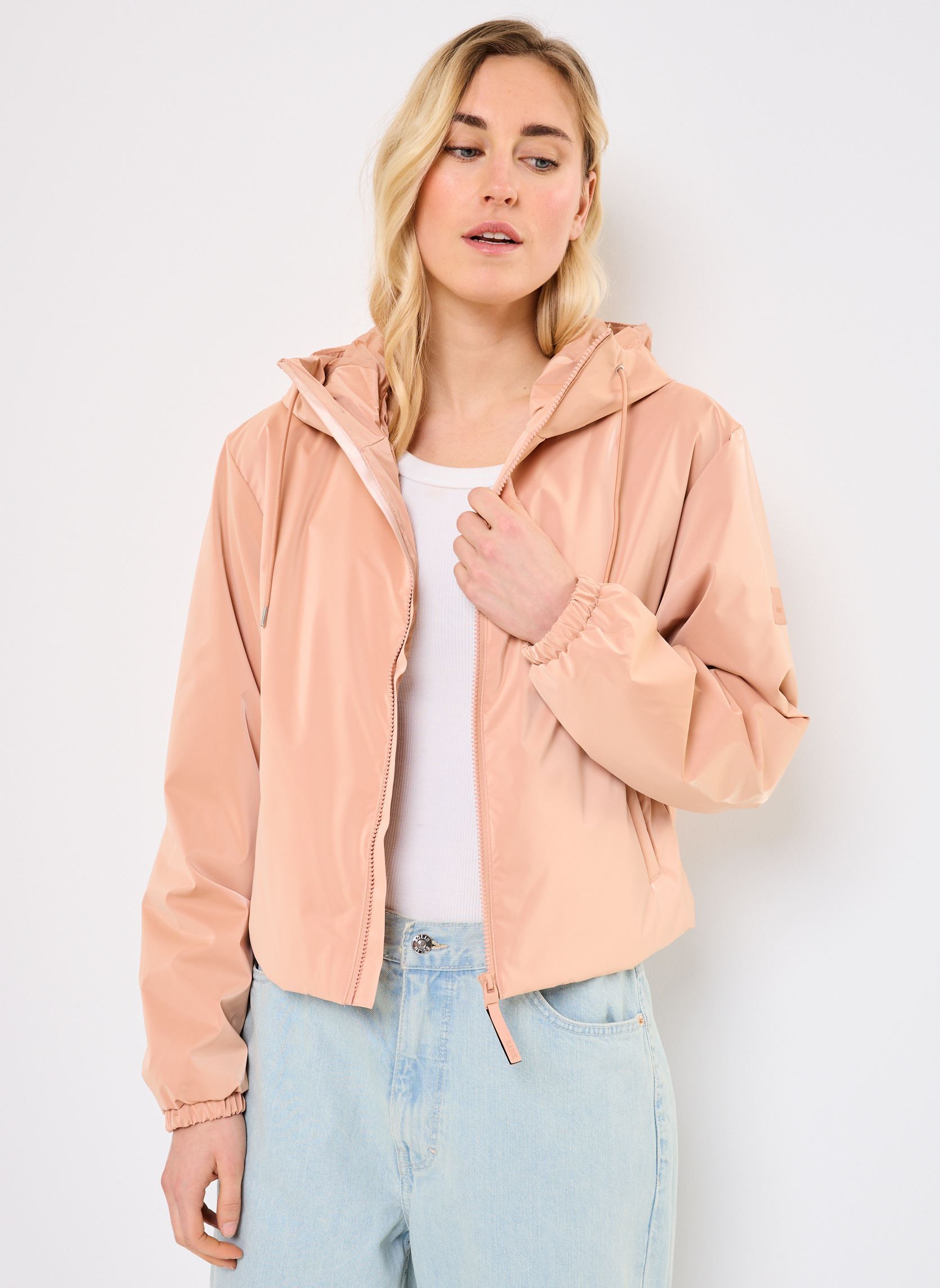 Vestes imperméable Lohja Short Insulated Jacket W3T1 femme beige Rains Vestes imperméable Lohja Short Insulated Jacket W3T1 femme beige COY