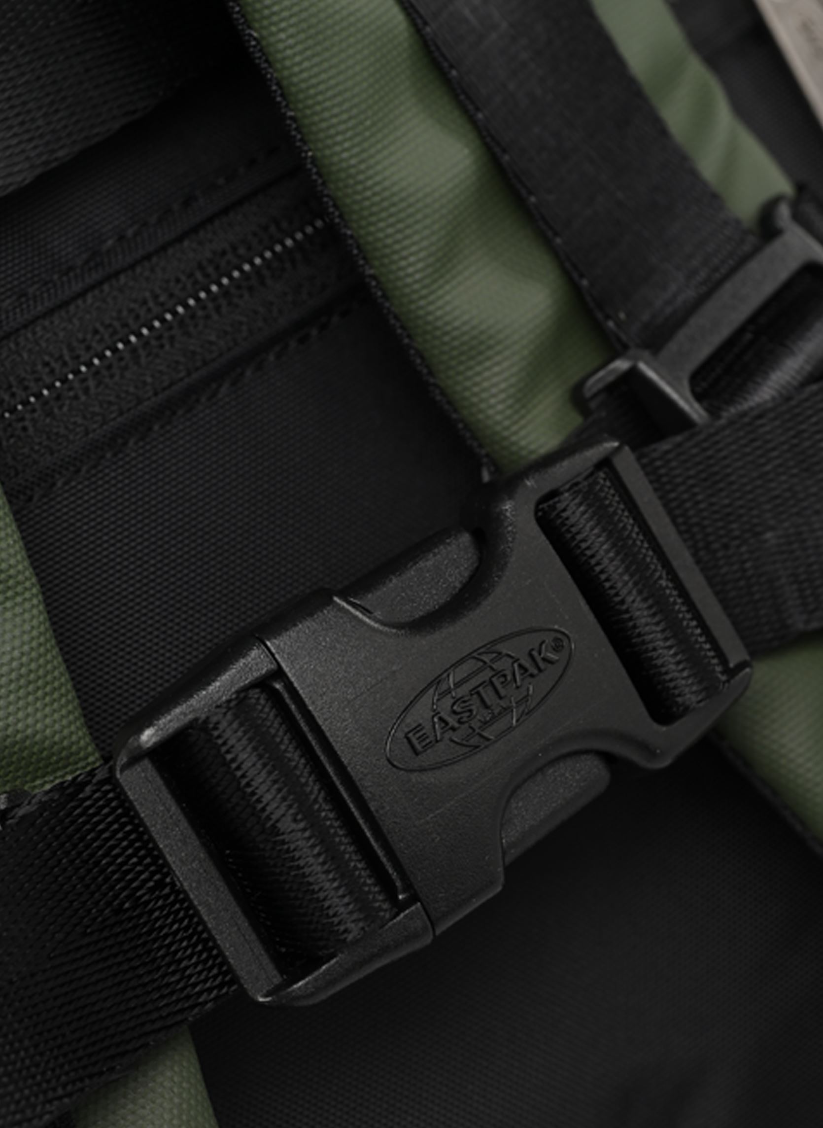Rugtassen Cabin Pak'R groen Eastpak Rugtassen Cabin Pak'R groen TARP FOREST