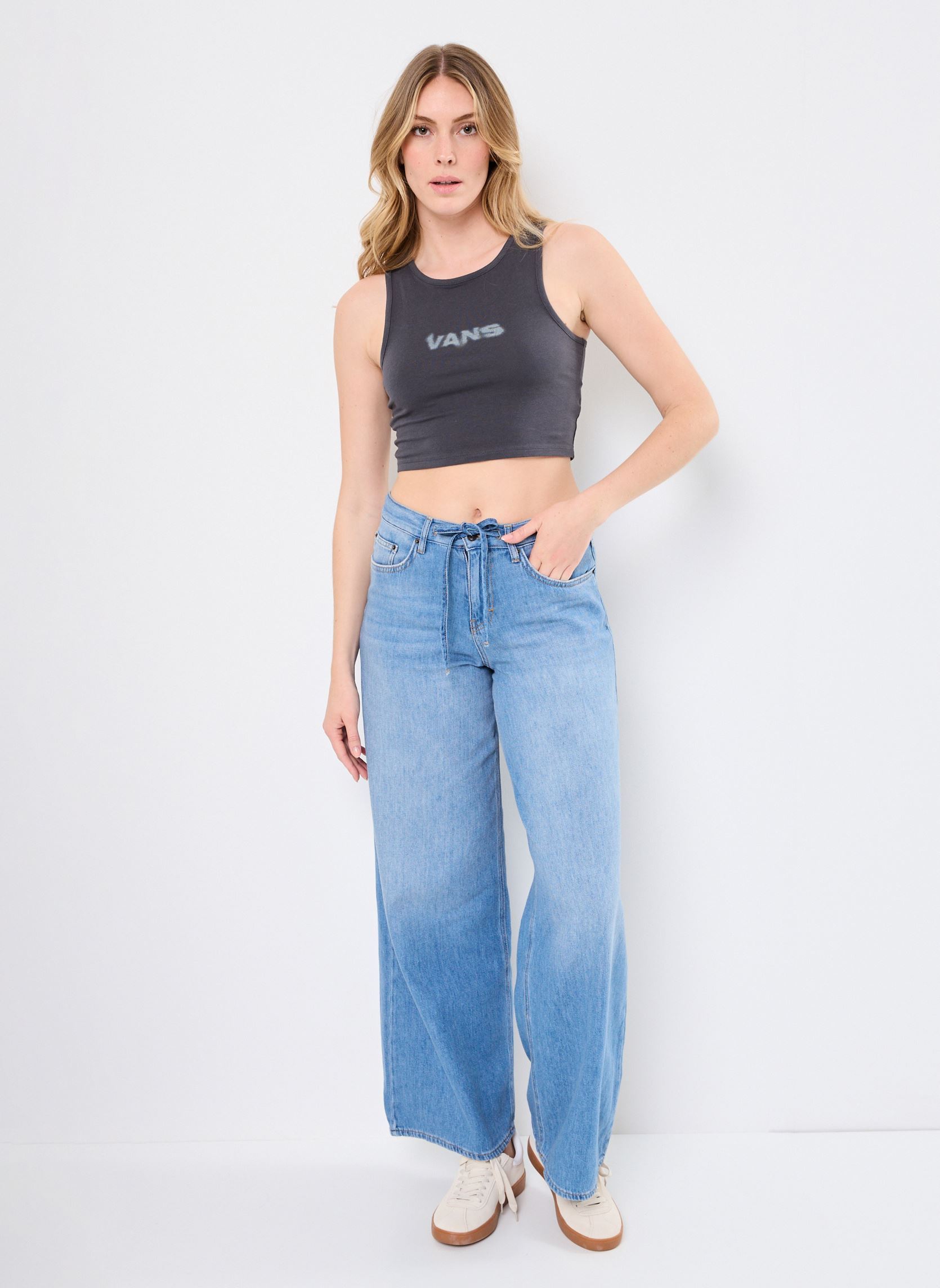 Débardeurs Blur Fitted Crop Tank femme gris Vans Débardeurs Blur Fitted Crop Tank femme gris ASPHALT