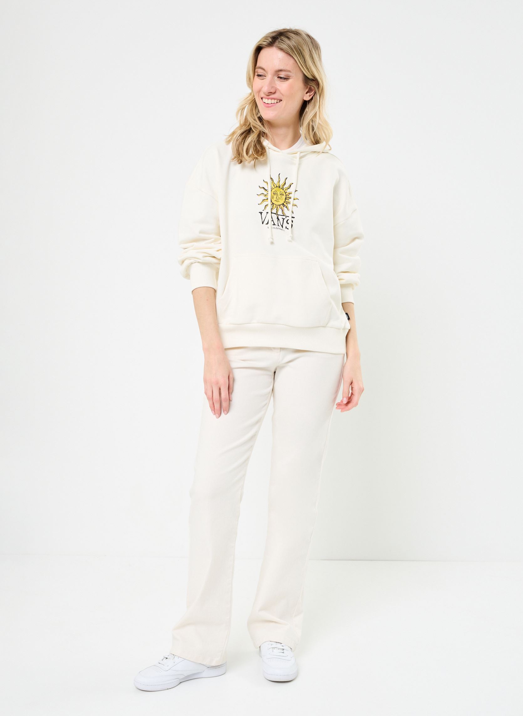 Kapuzenpullover COSMIC RAY RETRO FIT PO damen weiß Vans Kapuzenpullover COSMIC RAY RETRO FIT PO damen weiß MARSHMALLOW