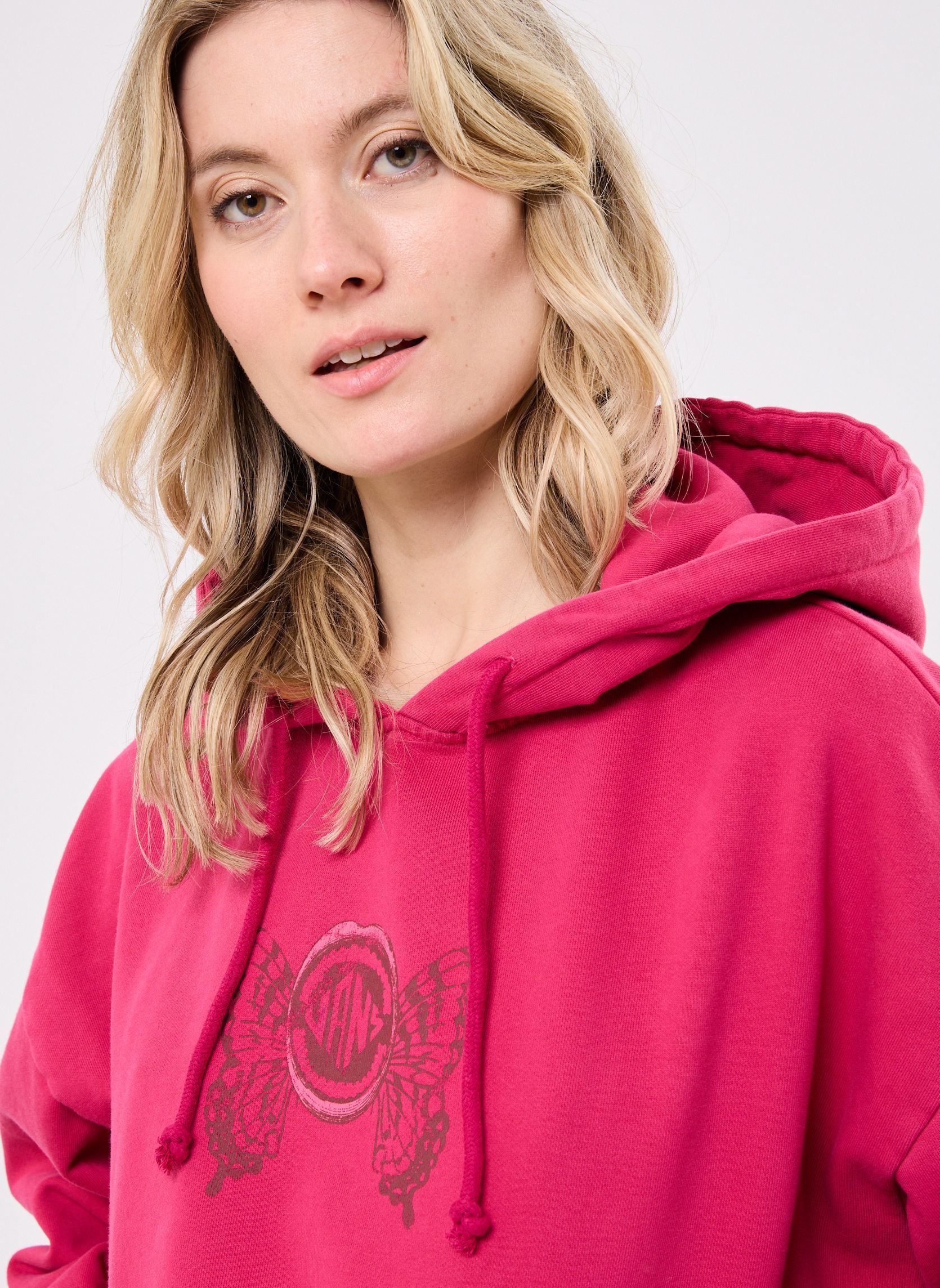 Jersey con capucha ETHEREAL RETRO FIT PO mujer rosa Vans Jersey con capucha ETHEREAL RETRO FIT PO mujer rosa CHERRIES JUBILEE