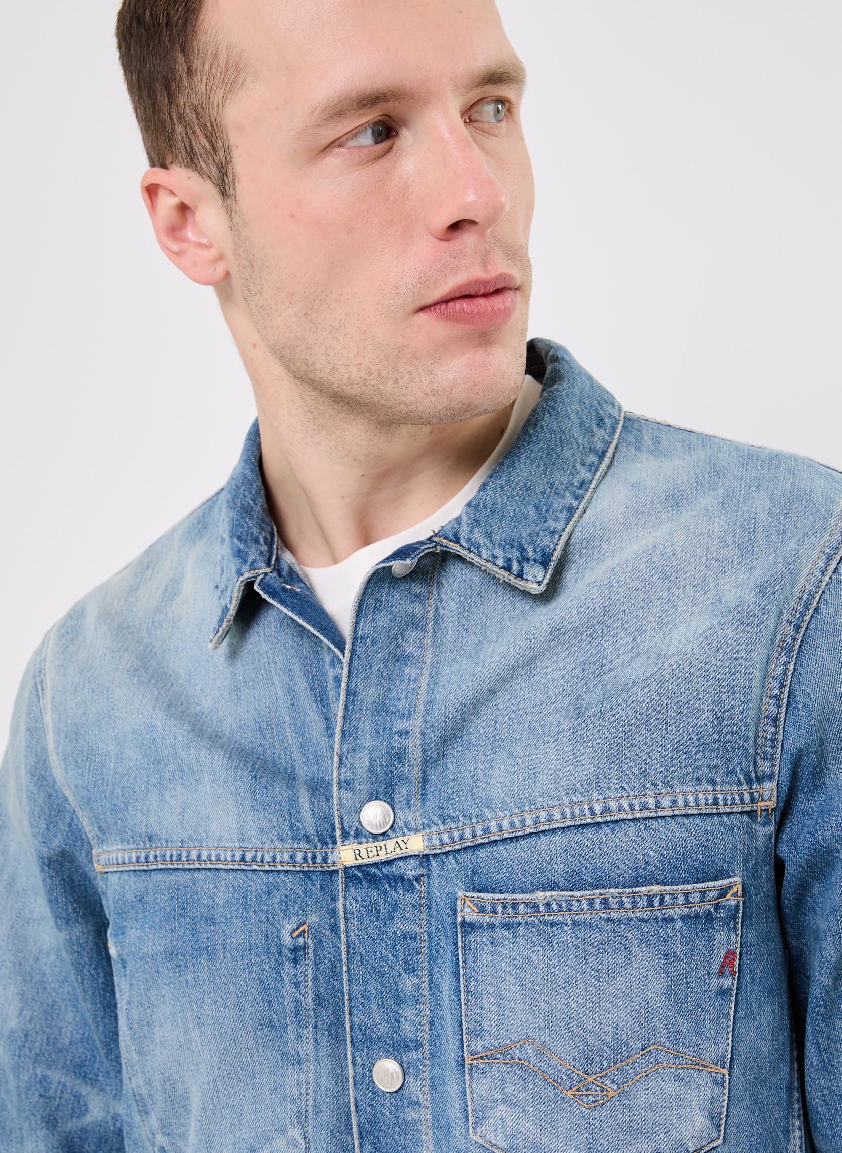 Vestes en jean blouson RELAXED REGULAR homme bleu Replay Vestes en jean blouson RELAXED REGULAR homme bleu MEDIUM BLUE