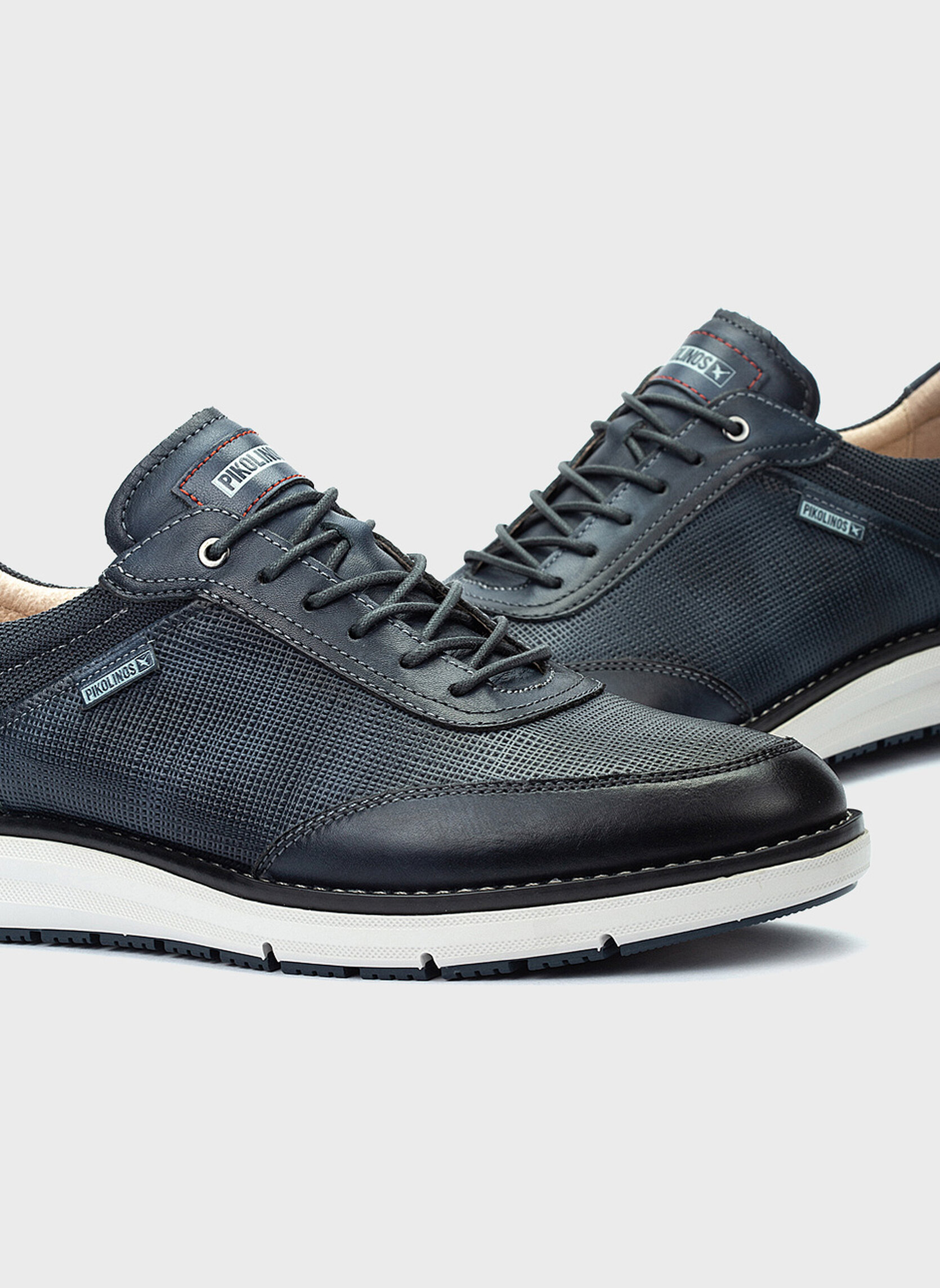 Baskets basses MANACOR homme bleu Pikolinos Baskets basses MANACOR homme bleu Bleu